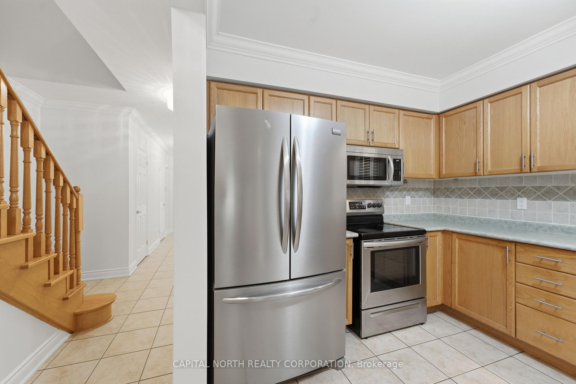 Photo 13 of 60 Monte Carlo Drive, Vaughan, Sonoma Heights — HOMEH
