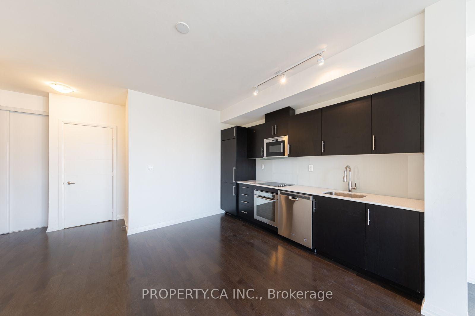Photo 6 of Unit 706, 460 Adelaide Street E, Toronto, Moss Park — HOMEH
