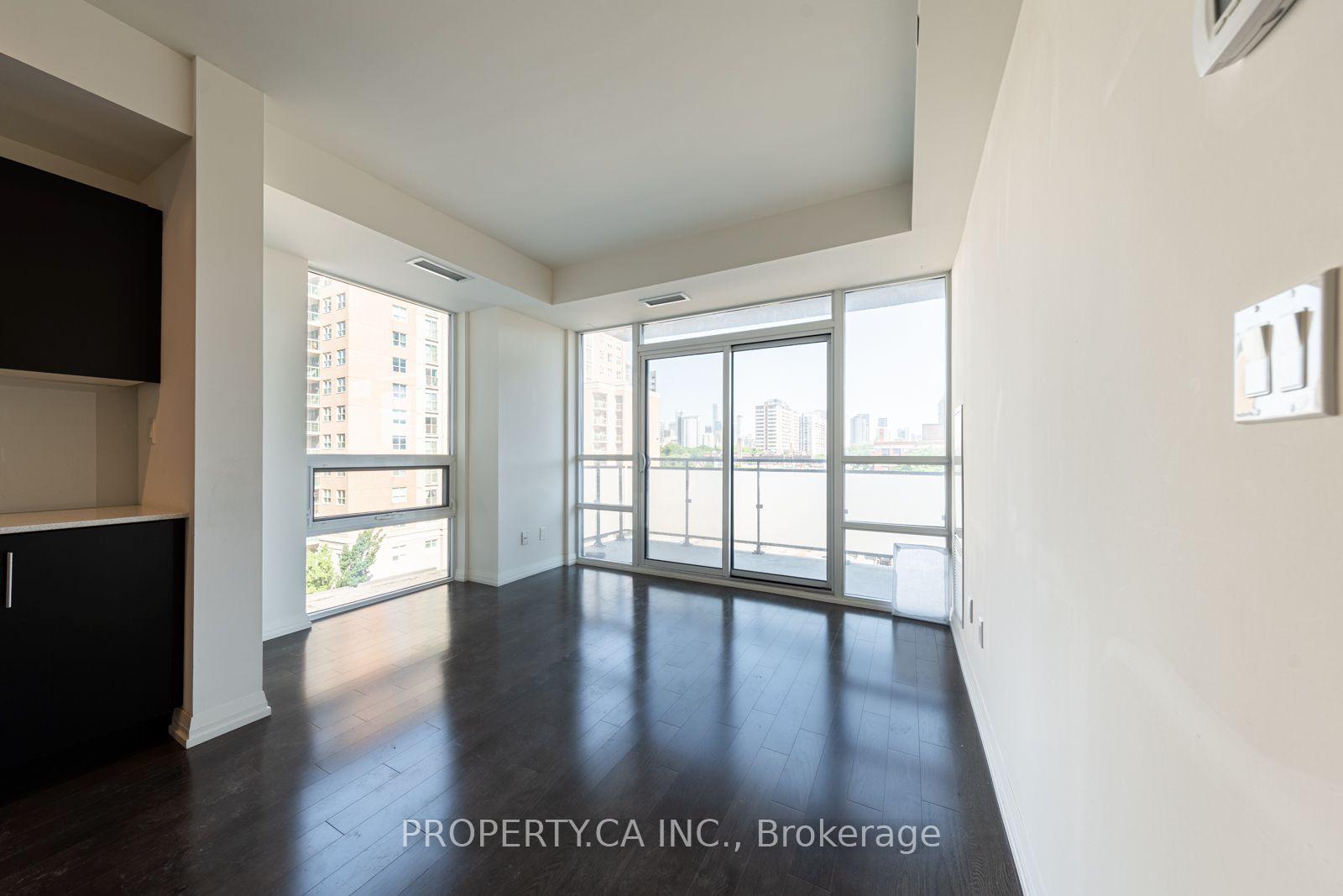 Photo 9 of Unit 706, 460 Adelaide Street E, Toronto, Moss Park — HOMEH