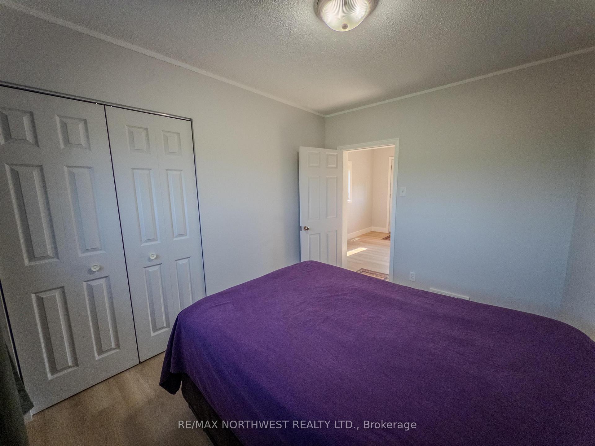 Photo 9 of 520 Portage Street, Kenora, Keewatin — HOMEH