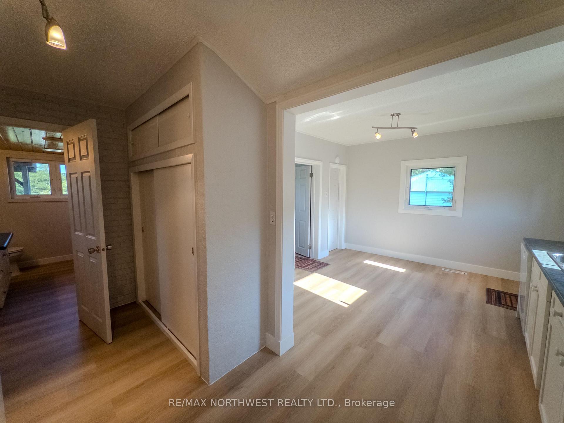 Photo 10 of 520 Portage Street, Kenora, Keewatin — HOMEH