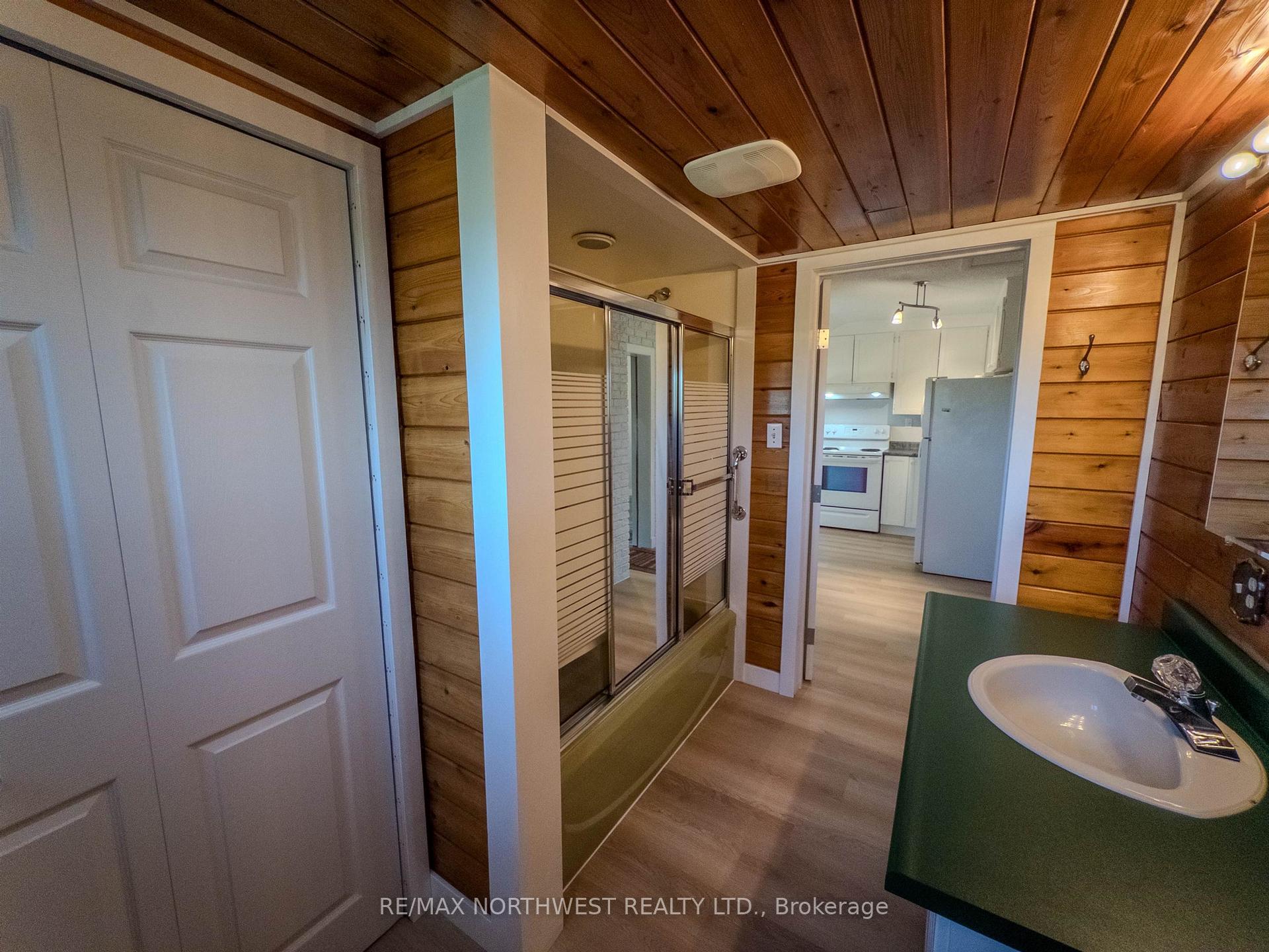 Photo 12 of 520 Portage Street, Kenora, Keewatin — HOMEH