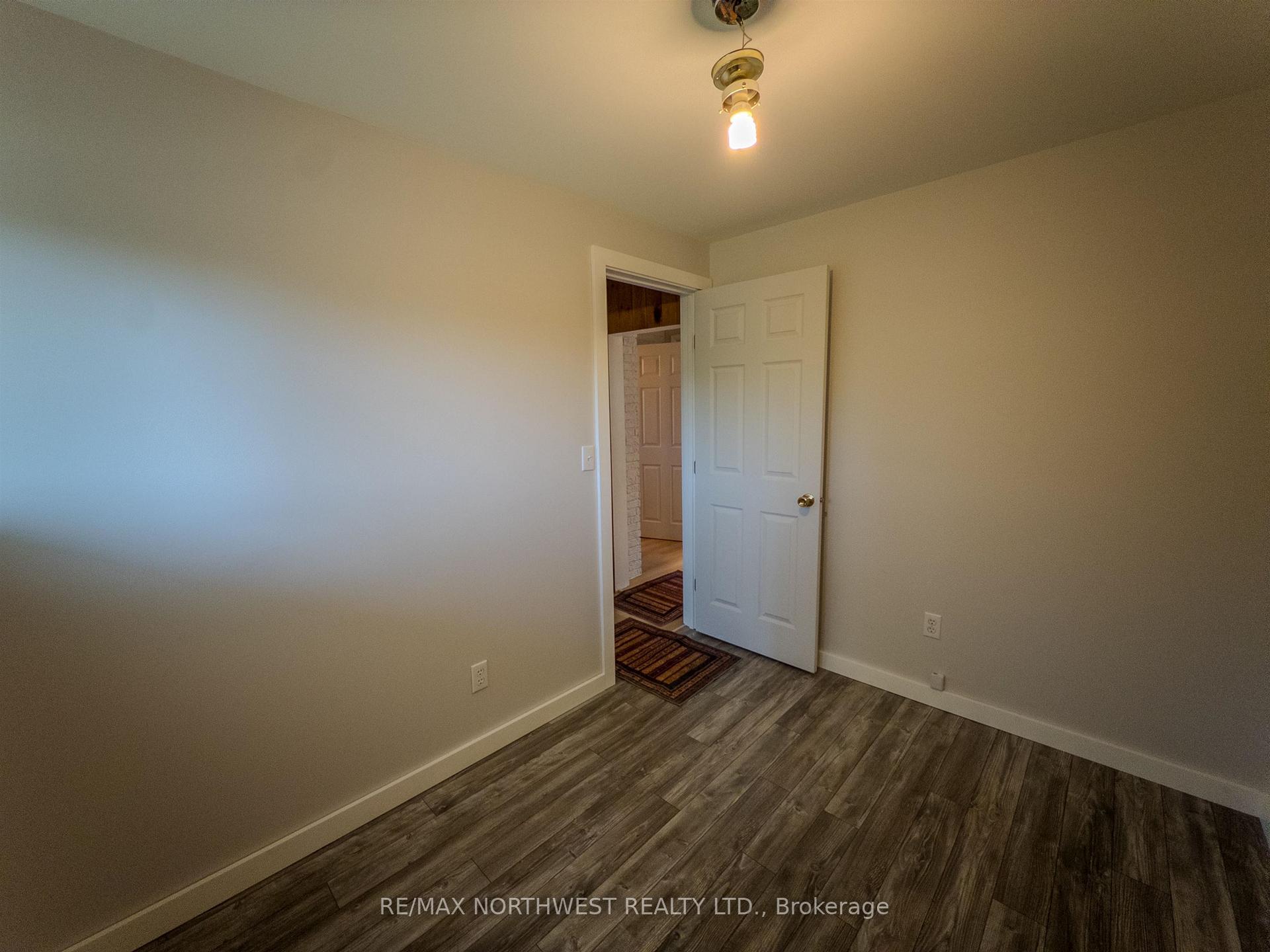 Photo 14 of 520 Portage Street, Kenora, Keewatin — HOMEH