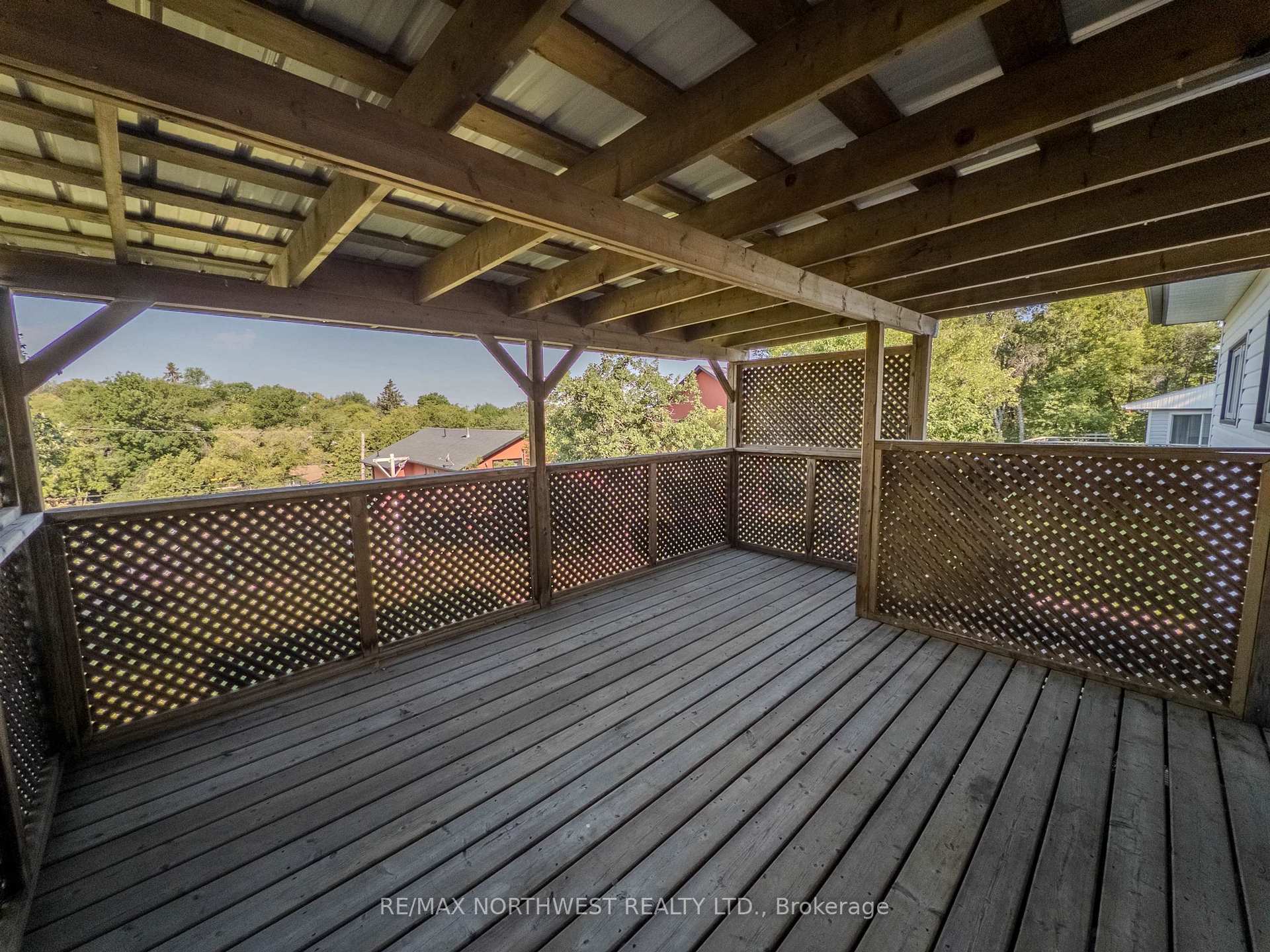 Photo 18 of 520 Portage Street, Kenora, Keewatin — HOMEH