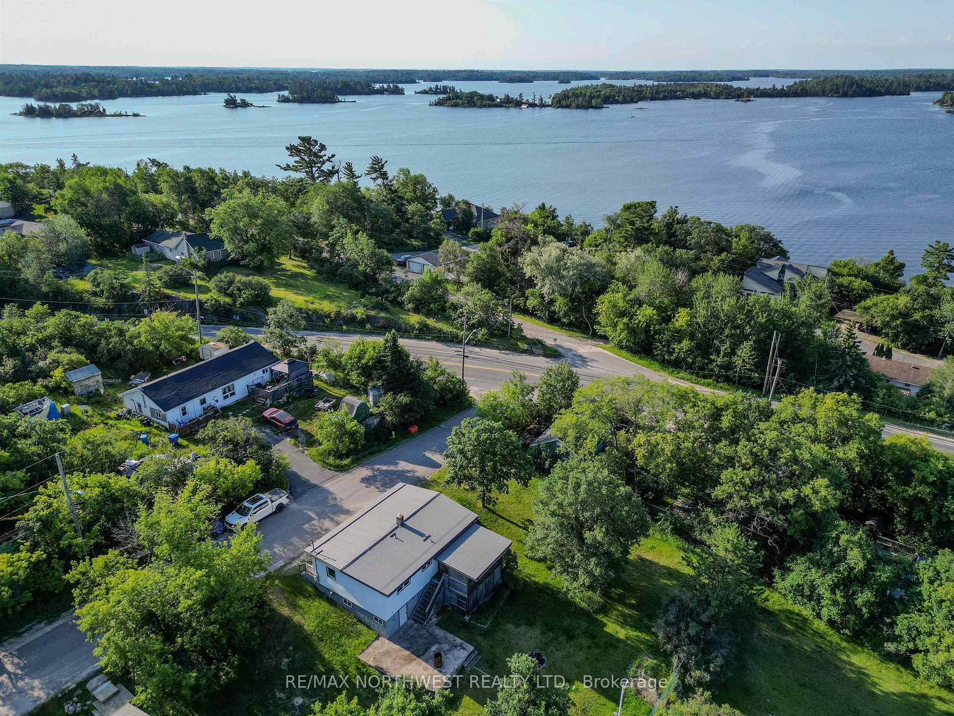 Photo 31 of 520 Portage Street, Kenora, Keewatin — HOMEH