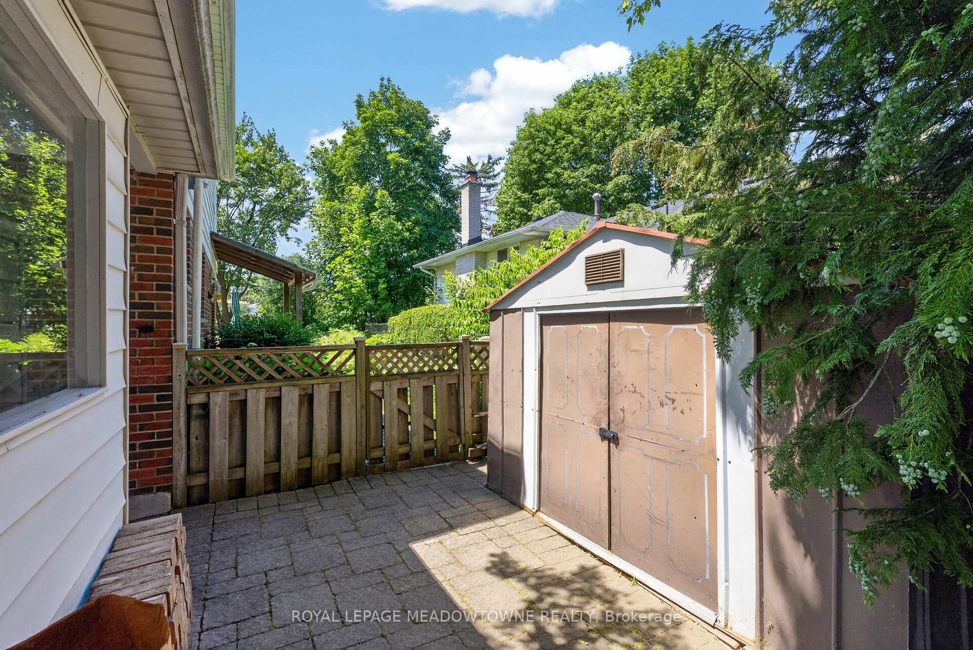 Photo 29 of 377 Delrex Boulevard, Halton Hills, Georgetown — HOMEH
