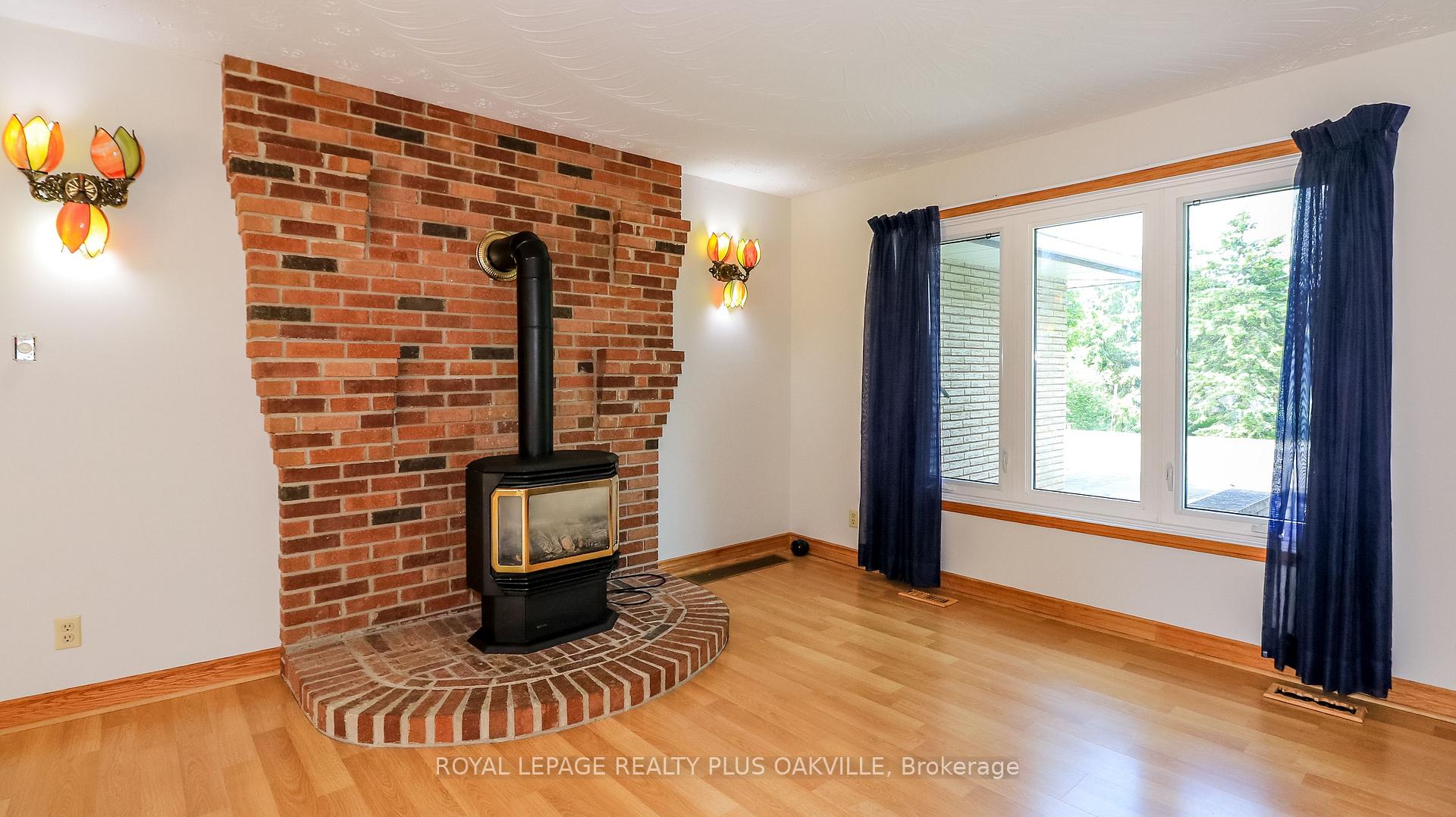Photo 13 of 52 Denney Road, Essa, Baxter — HOMEH