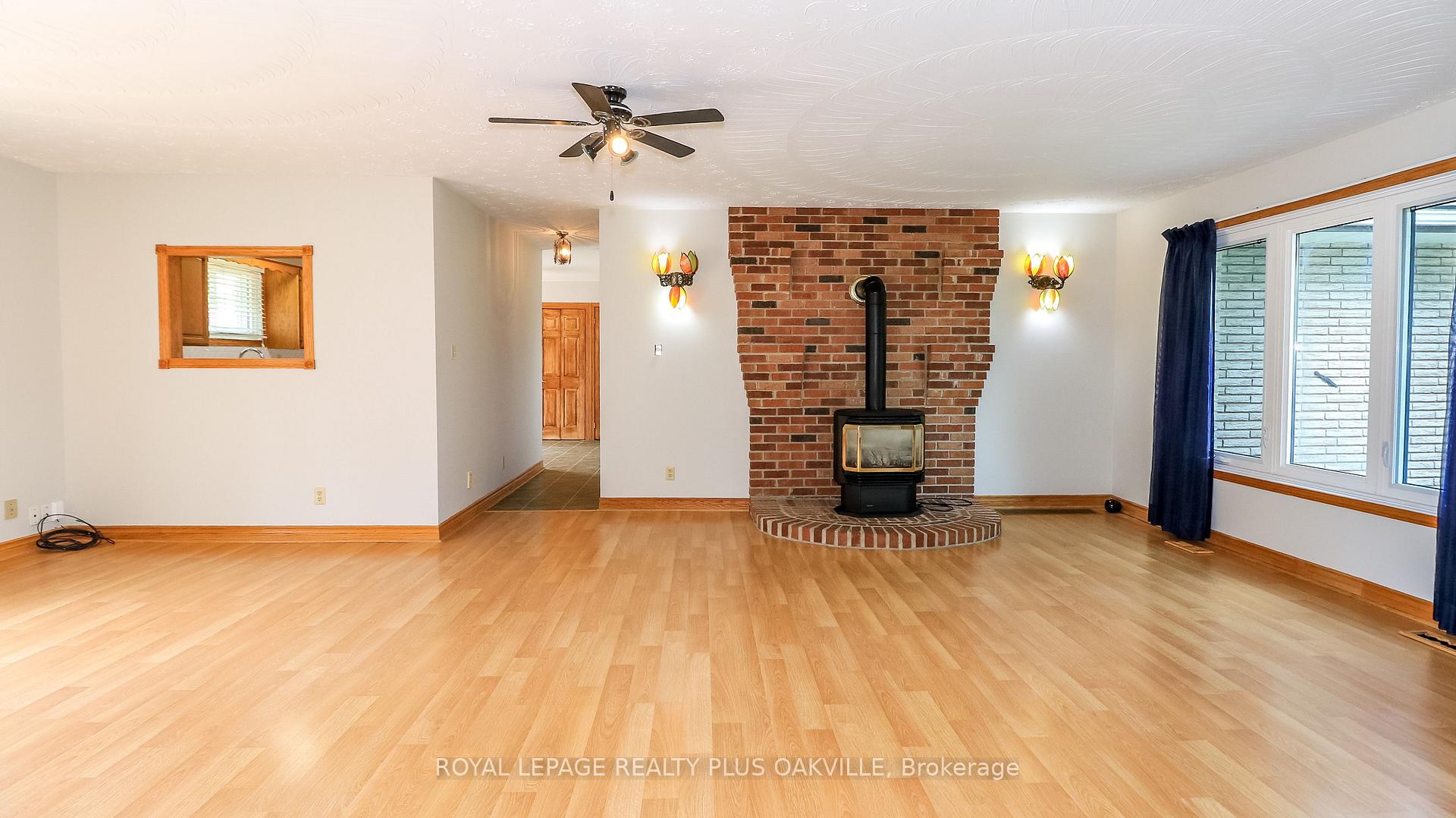 Photo 19 of 52 Denney Road, Essa, Baxter — HOMEH