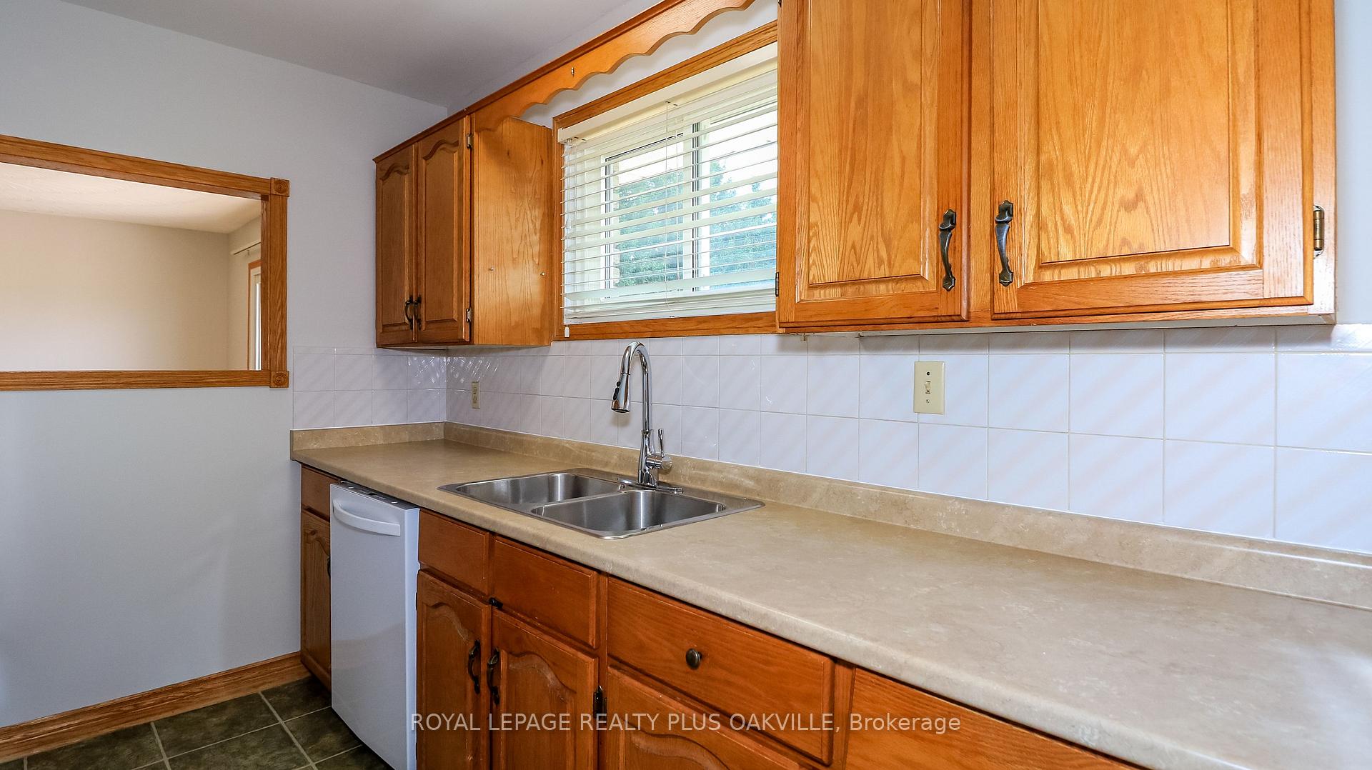 Photo 32 of 52 Denney Road, Essa, Baxter — HOMEH