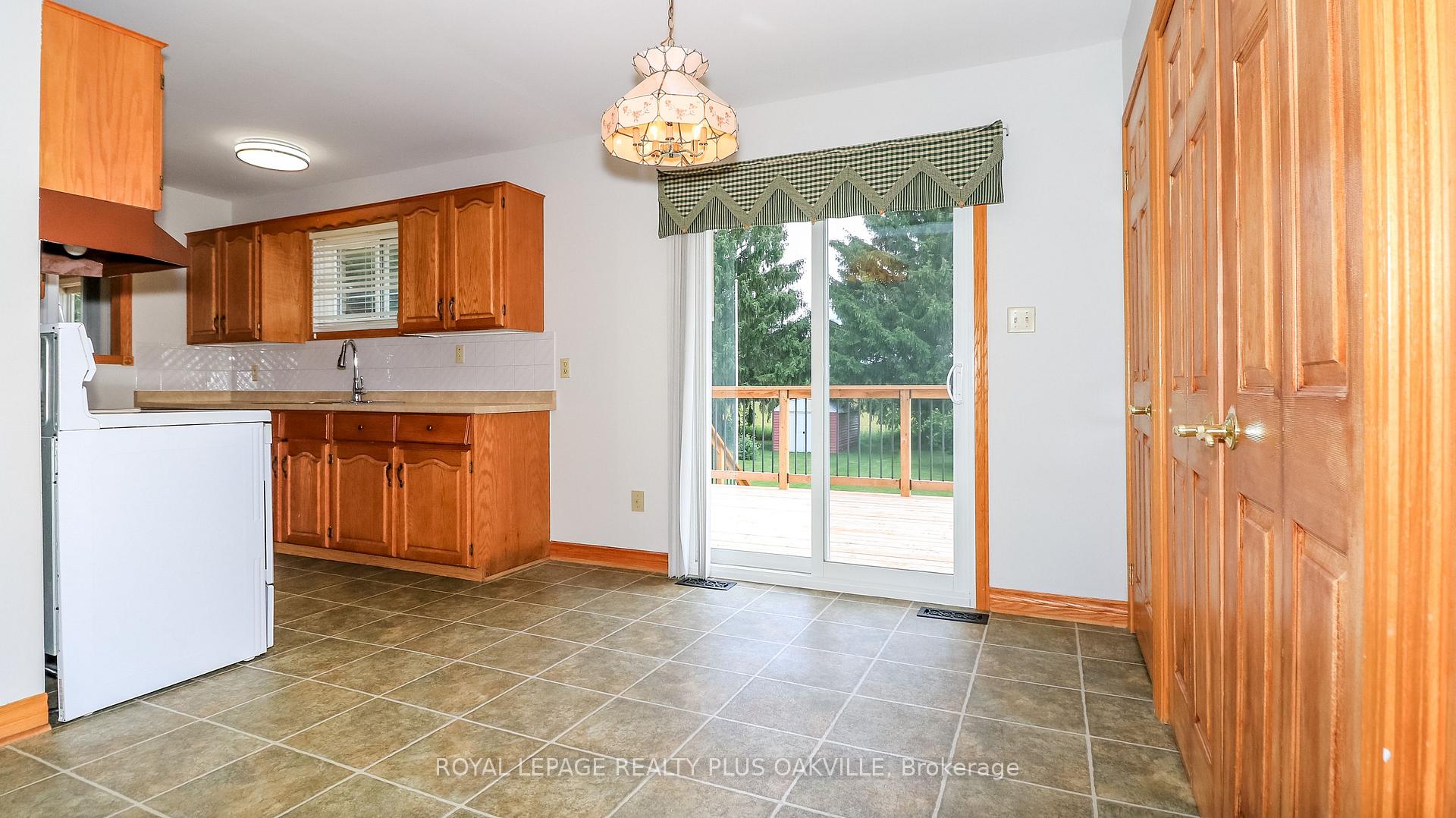 Photo 33 of 52 Denney Road, Essa, Baxter — HOMEH