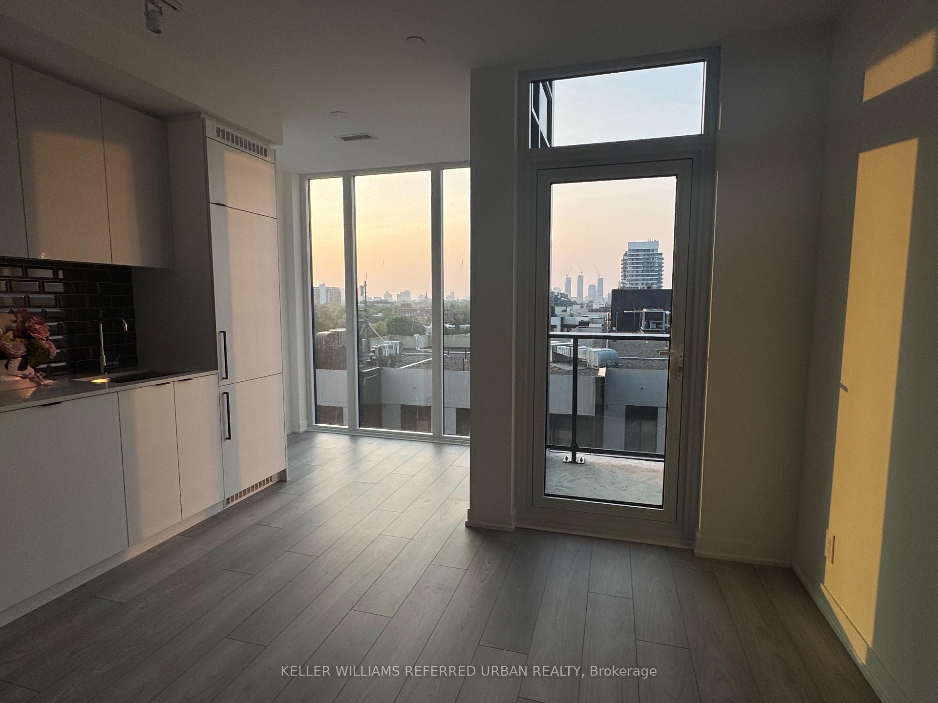 Photo 7 of Unit 727, 285 Dufferin Street, Toronto, South Parkdale — HOMEH