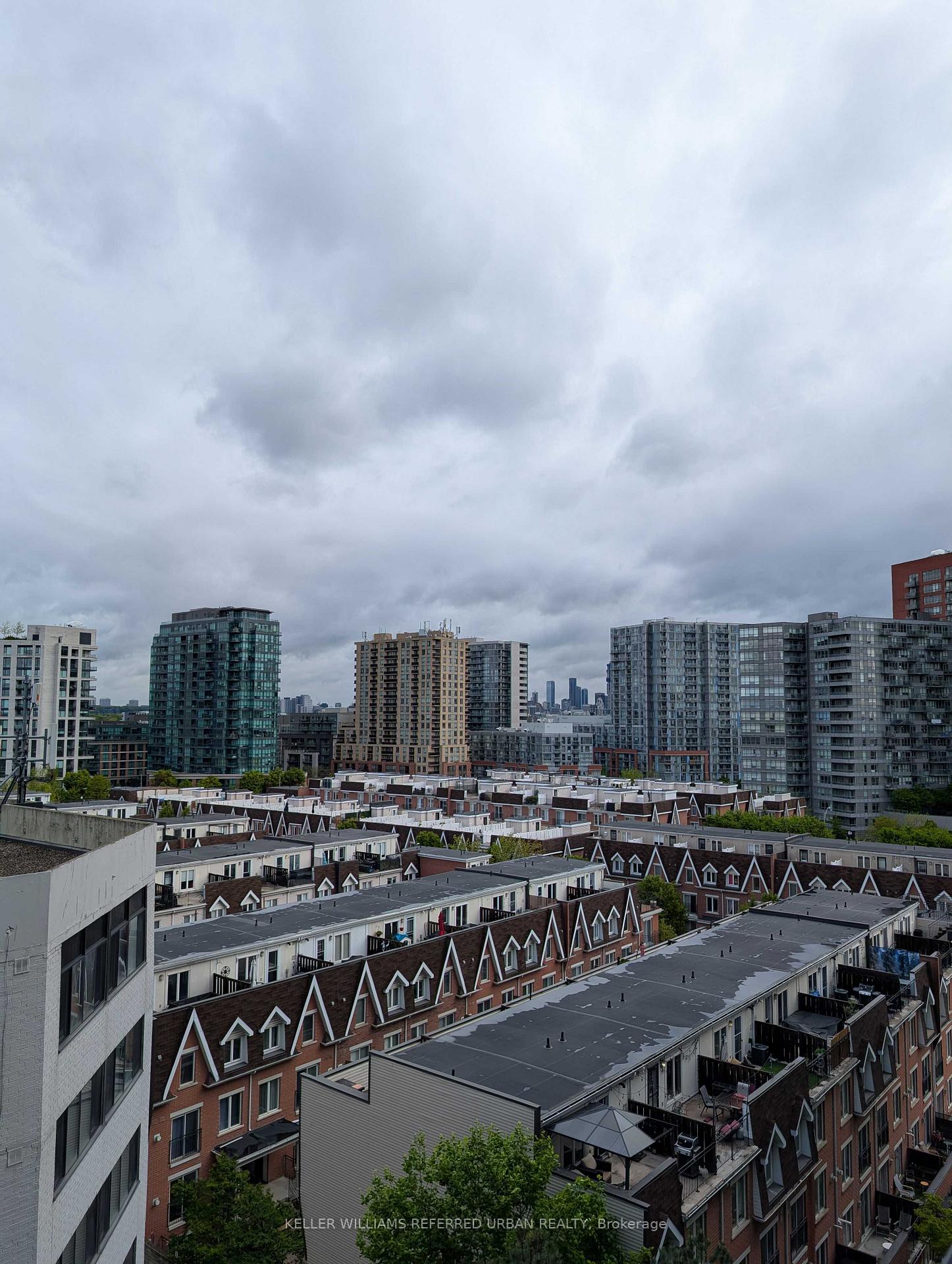 Photo 12 of Unit 727, 285 Dufferin Street, Toronto, South Parkdale — HOMEH