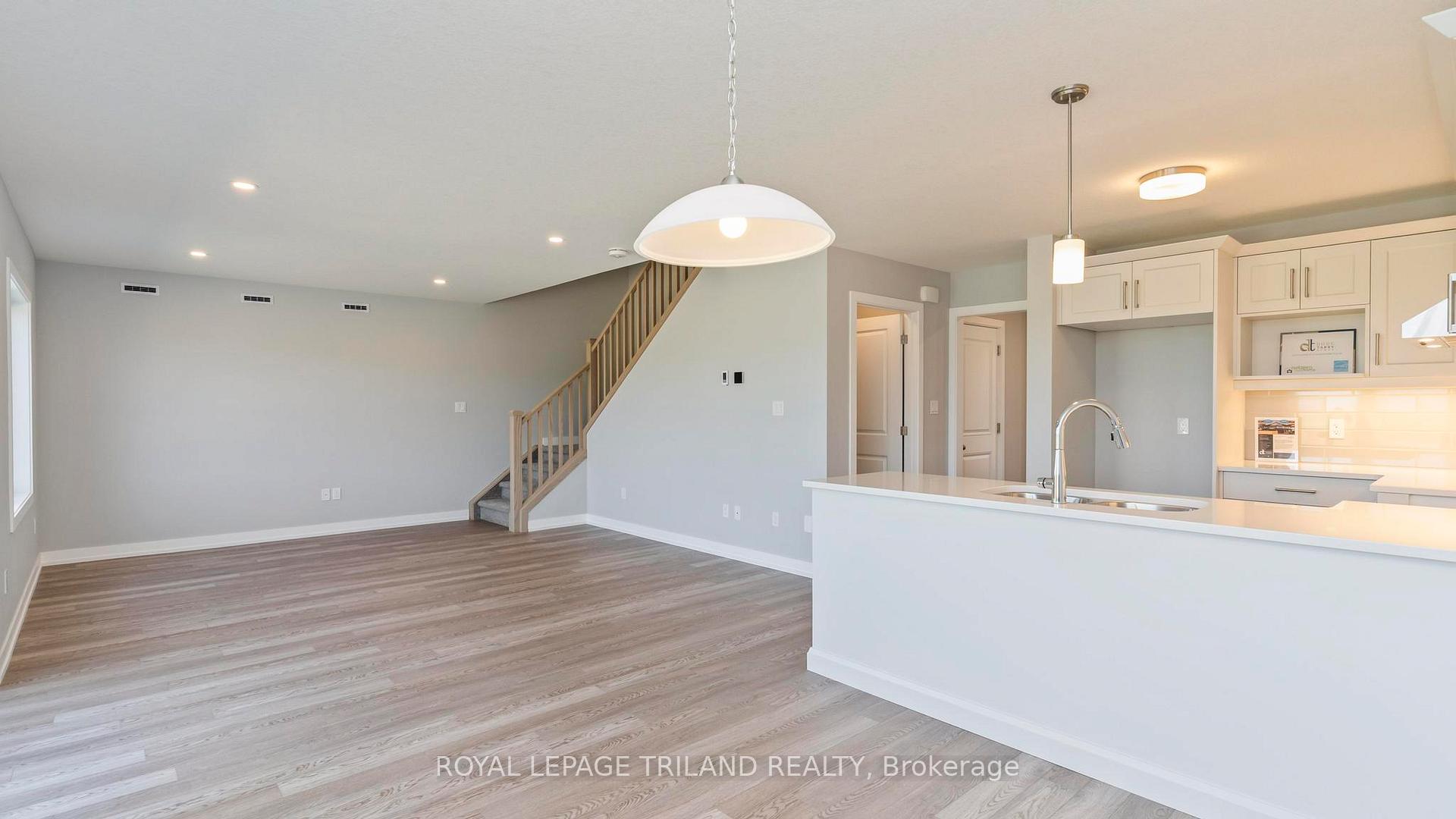 Photo 5 of 45 Harrow Lane, St. Thomas — HOMEH