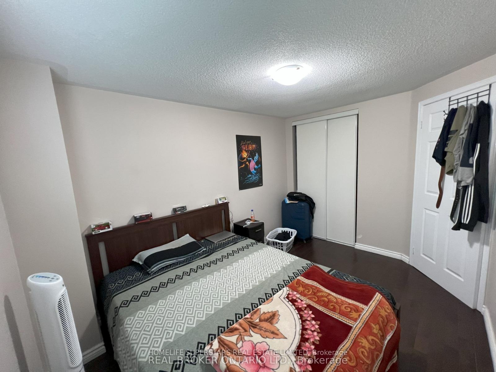 Photo 7 of Unit 1, 2555 Thomas Street, Mississauga, Central Erin Mills — HOMEH