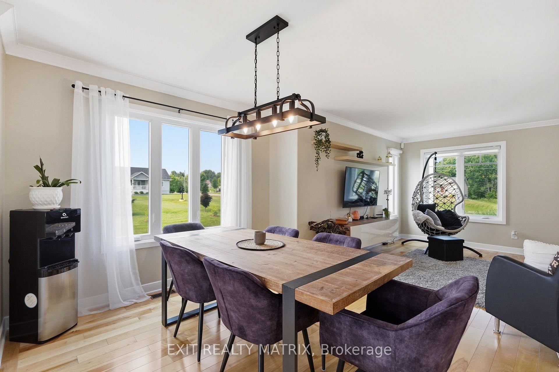 Photo 10 of 800 Du Bercail Street, Champlain, L'Orignal — HOMEH