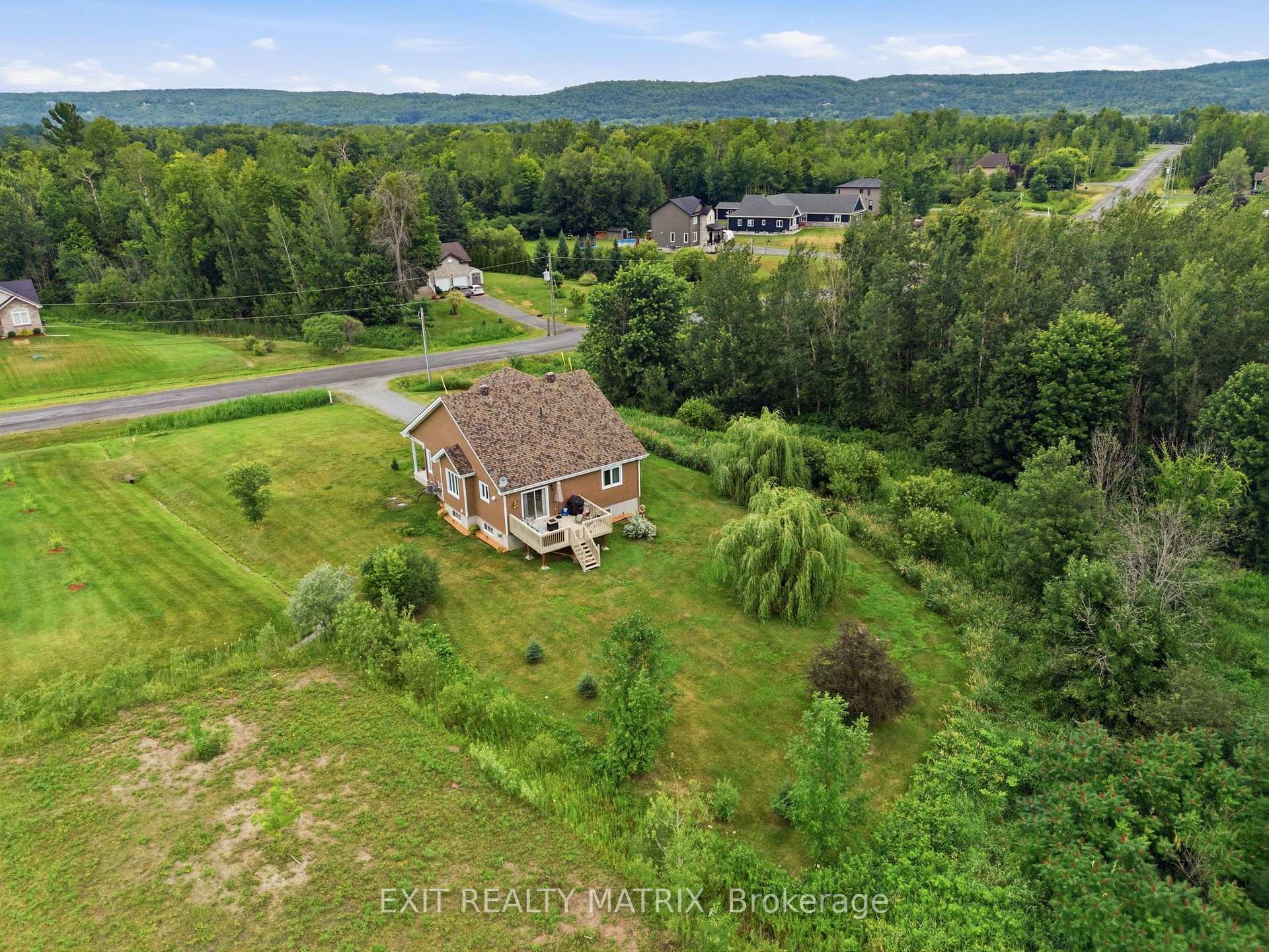 Photo 39 of 800 Du Bercail Street, Champlain, L'Orignal — HOMEH