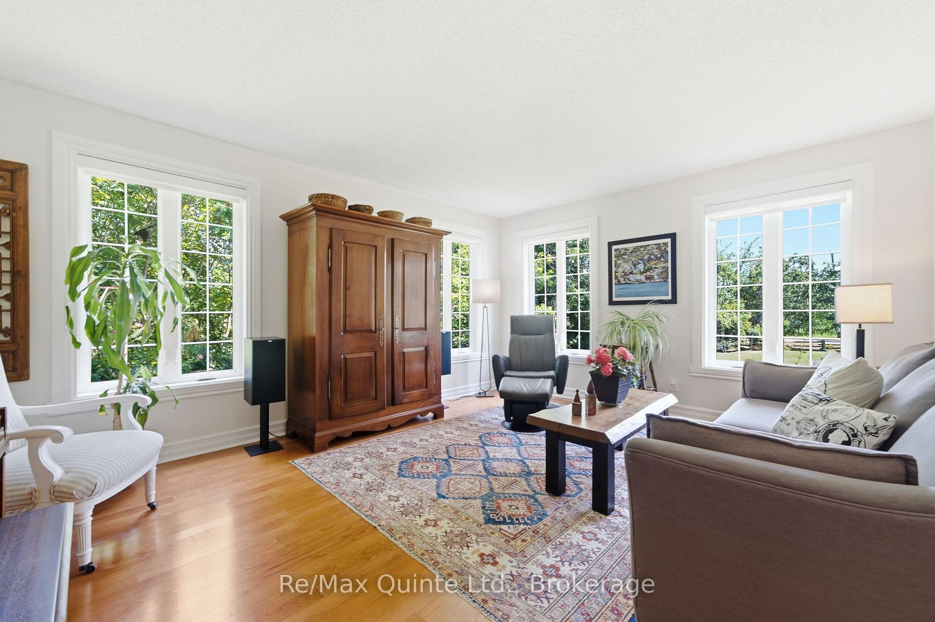 Photo 19 of 99 Townsend Road, Belleville, Thurlow Ward — HOMEH