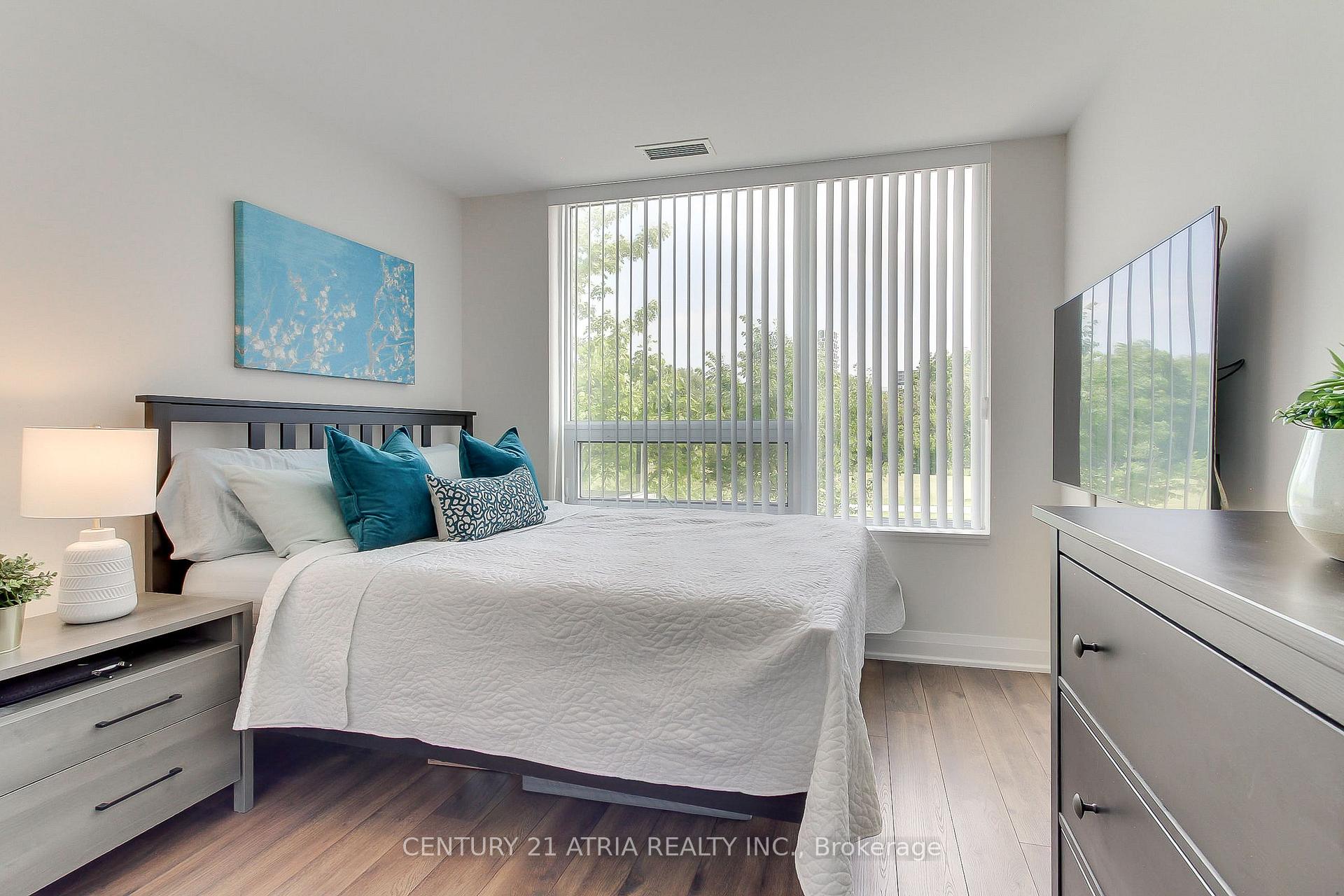 Photo 14 of Unit 223, 18 Uptown Drive, Markham, Unionville — HOMEH