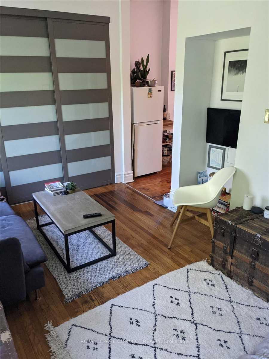 Photo 3 of Unit 4, 59 Gwynne Avenue, Toronto, South Parkdale — HOMEH