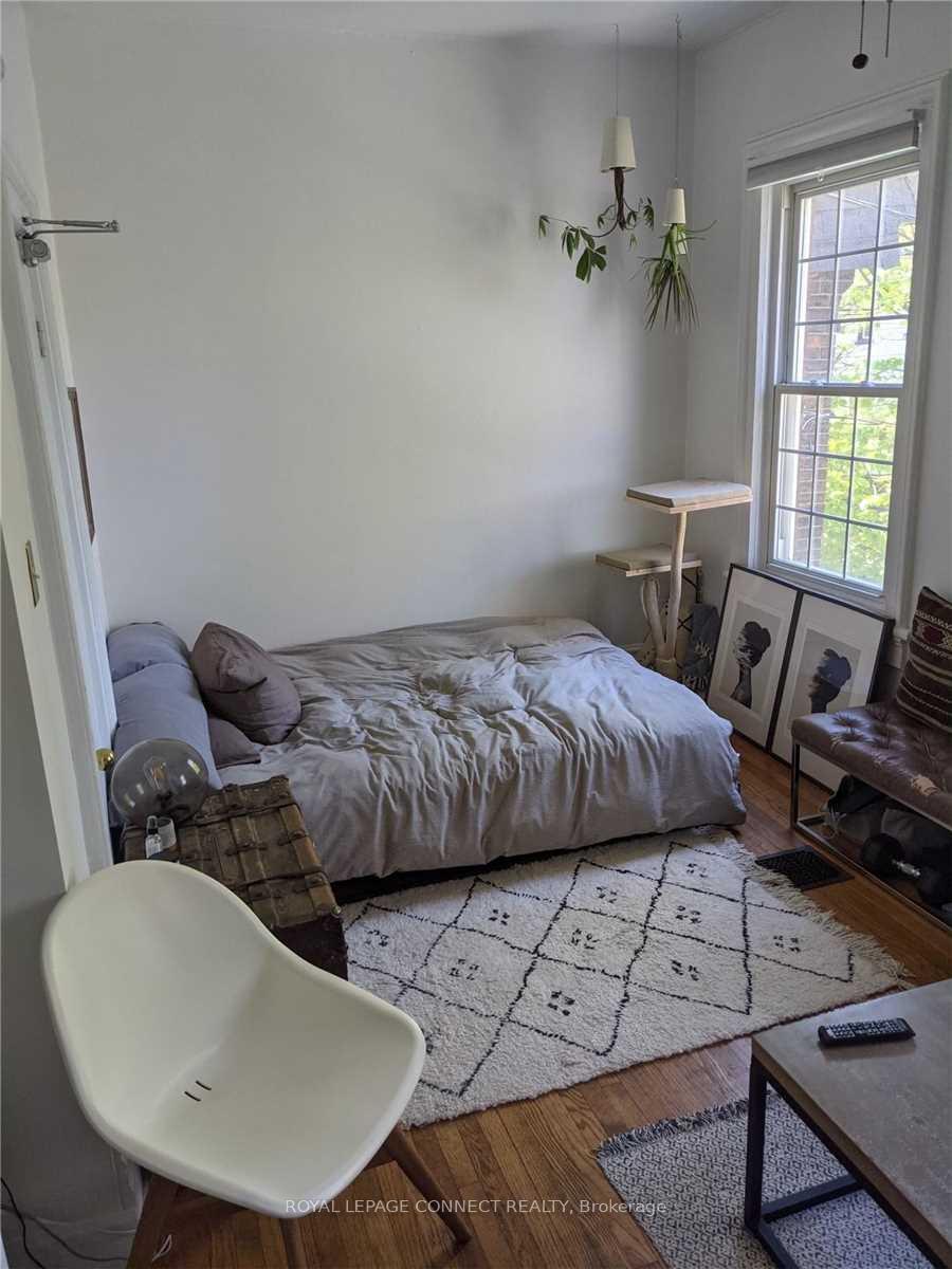 Photo 8 of Unit 4, 59 Gwynne Avenue, Toronto, South Parkdale — HOMEH