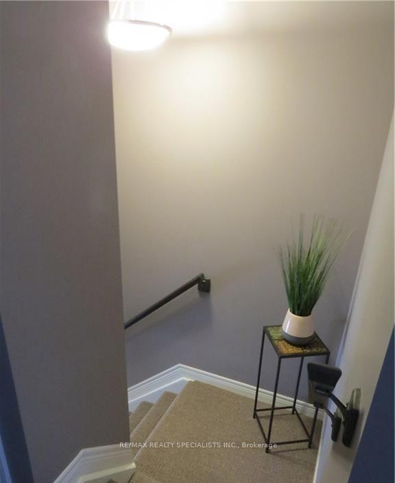 Photo 16 of 101 Roselawn Crescent, Welland, Coyle Creek — HOMEH