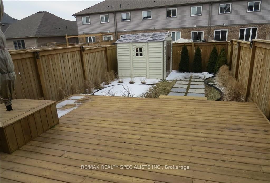 Photo 24 of 101 Roselawn Crescent, Welland, Coyle Creek — HOMEH