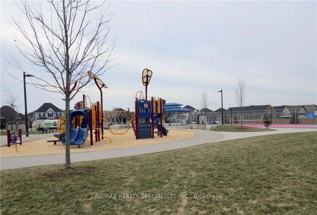 Photo 29 of 101 Roselawn Crescent, Welland, Coyle Creek — HOMEH