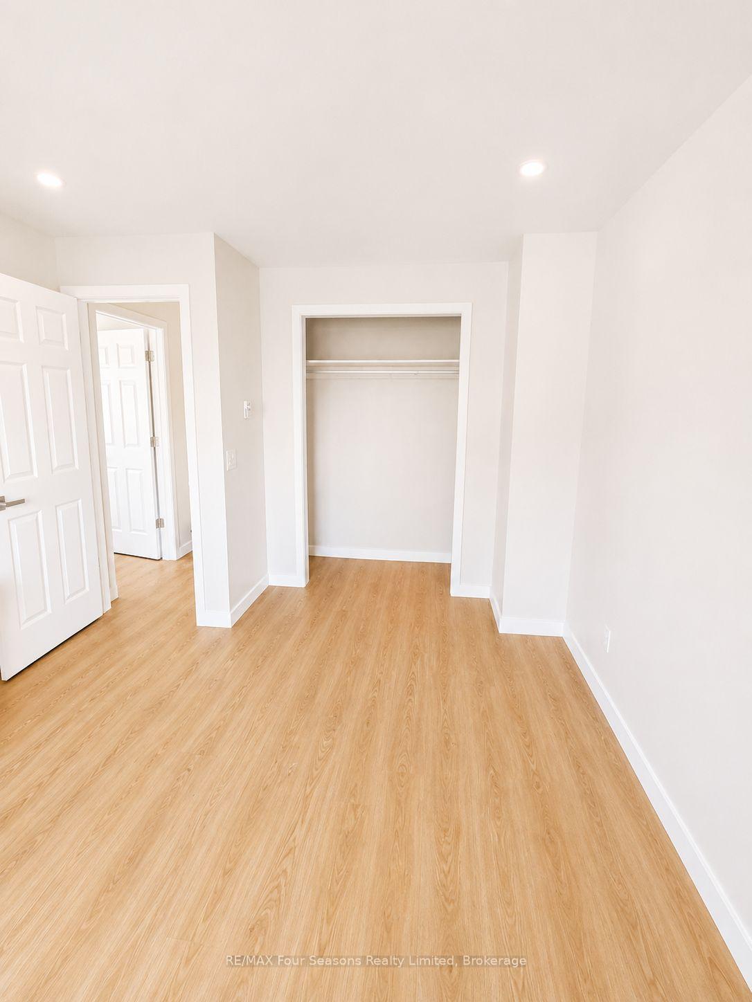 Photo 4 of Unit 1, 7708 Poplar Side Road, Collingwood — HOMEH