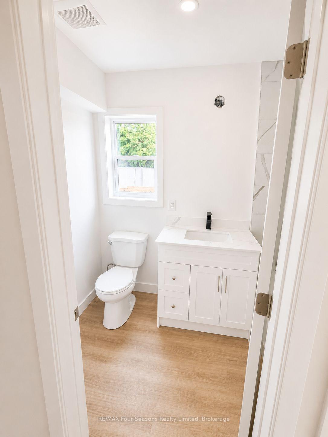 Photo 12 of Unit 1, 7708 Poplar Side Road, Collingwood — HOMEH