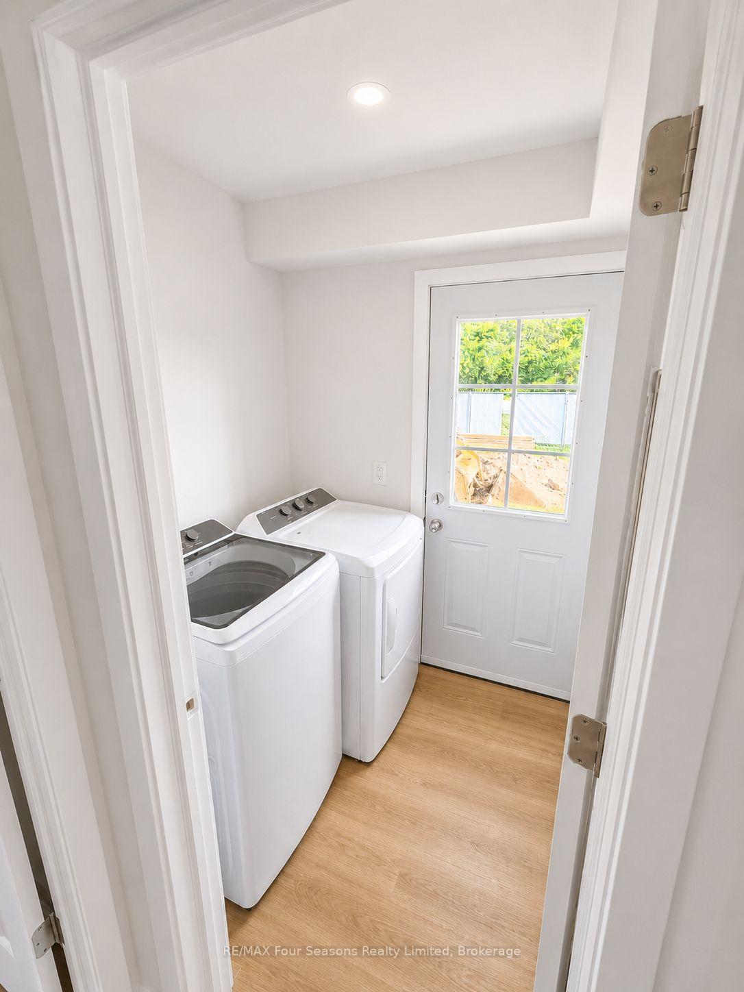 Photo 13 of Unit 1, 7708 Poplar Side Road, Collingwood — HOMEH