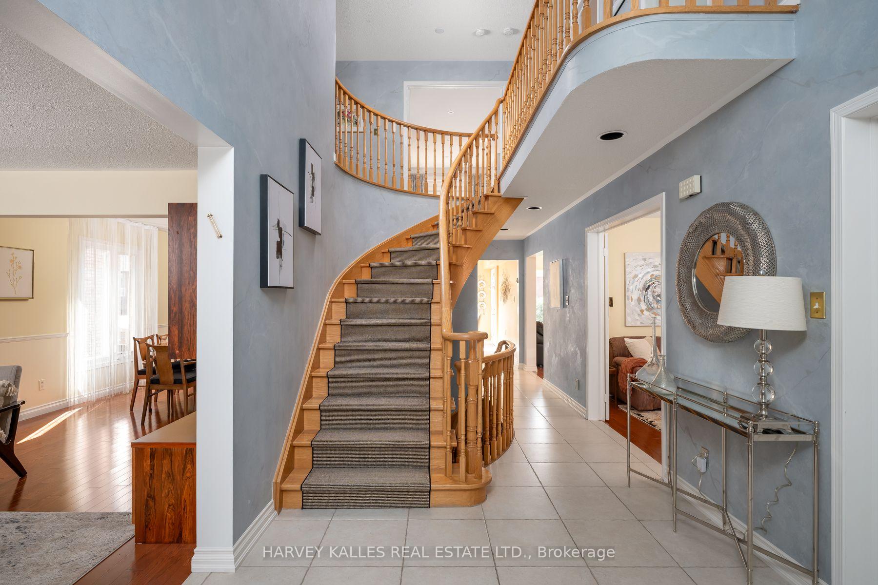 Photo 5 of 17 Peterborough Avenue, Markham, Thornlea — HOMEH