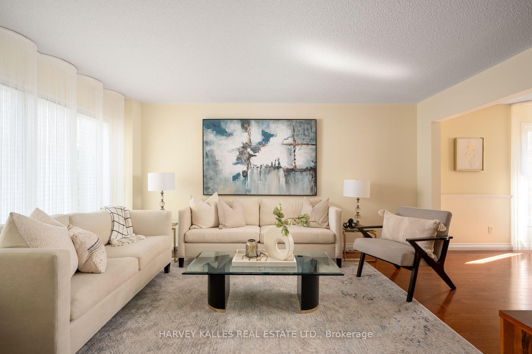 Photo 7 of 17 Peterborough Avenue, Markham, Thornlea — HOMEH