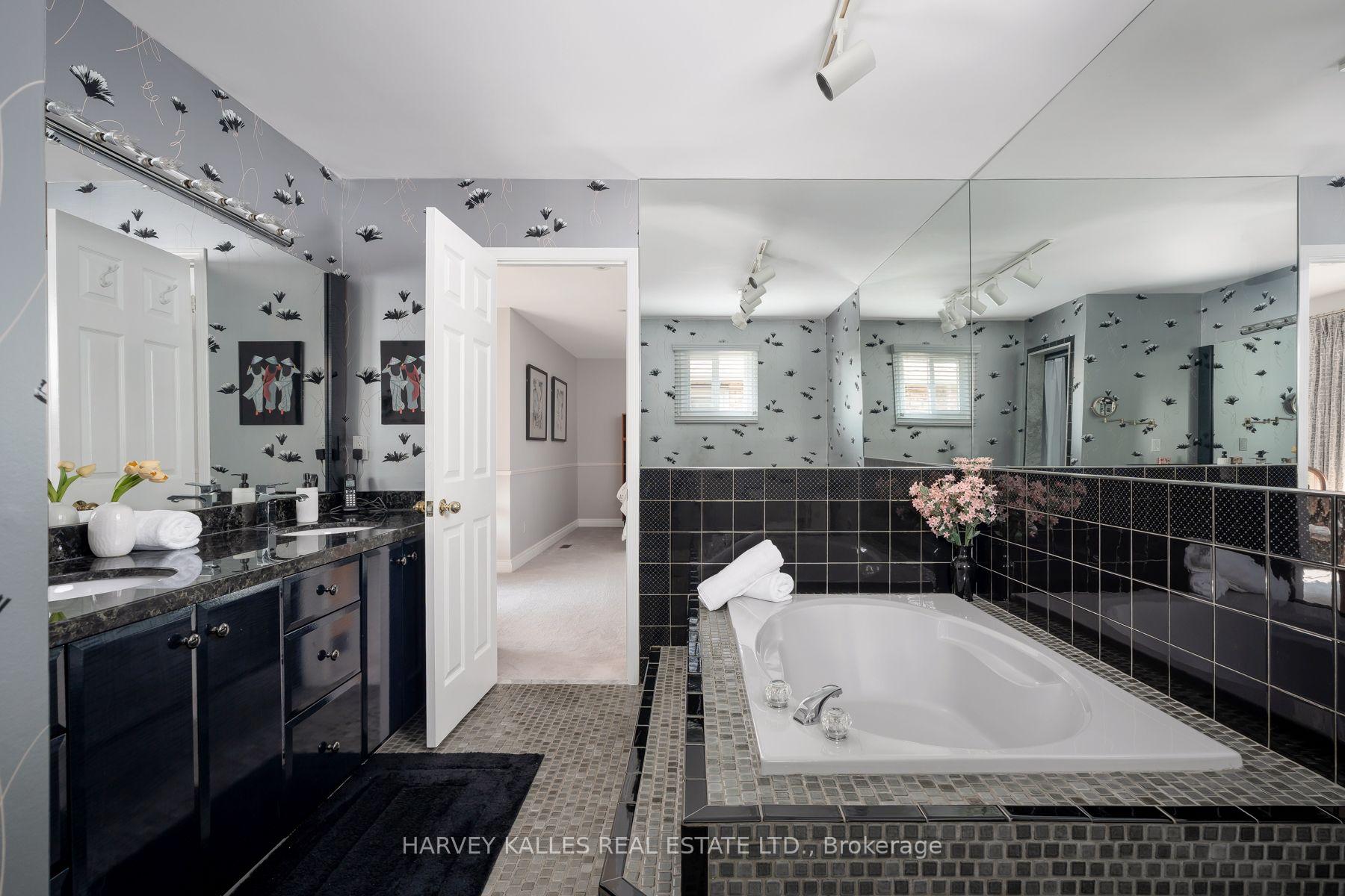 Photo 28 of 17 Peterborough Avenue, Markham, Thornlea — HOMEH