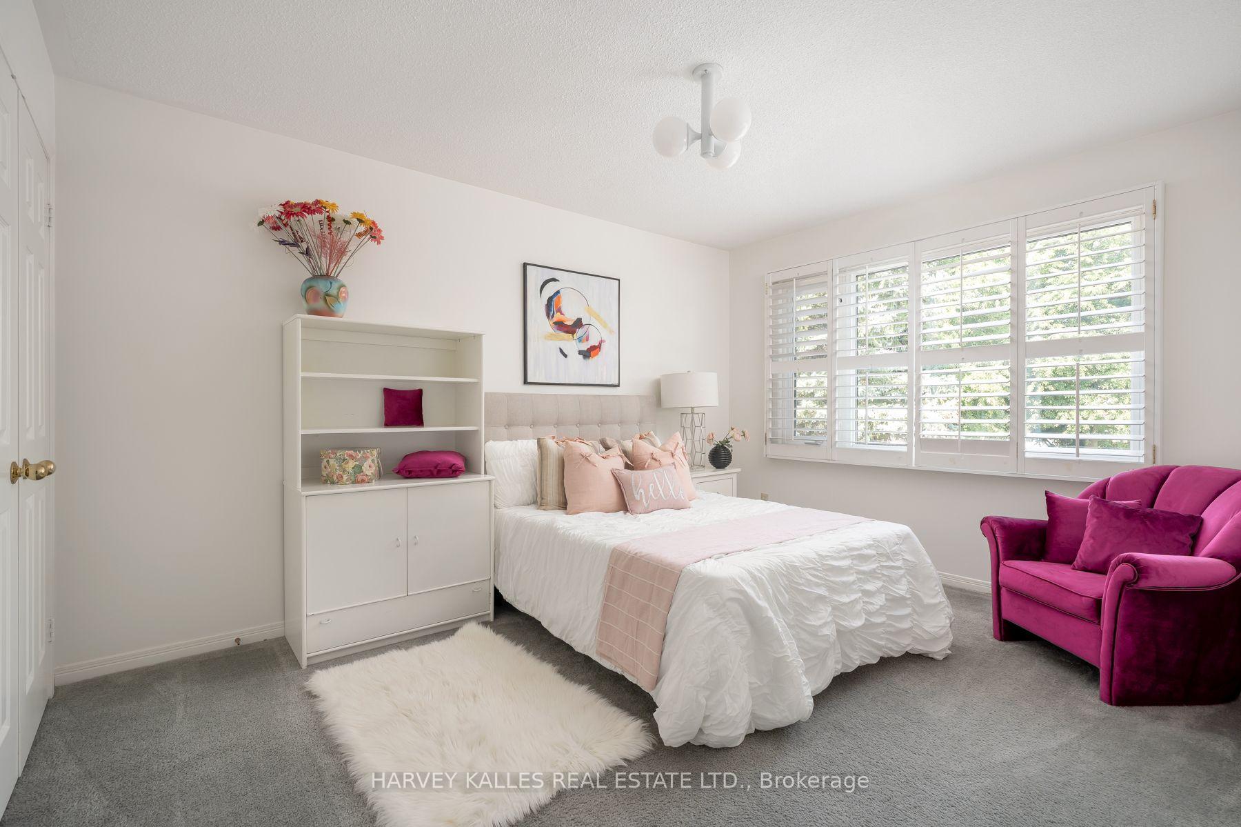 Photo 32 of 17 Peterborough Avenue, Markham, Thornlea — HOMEH