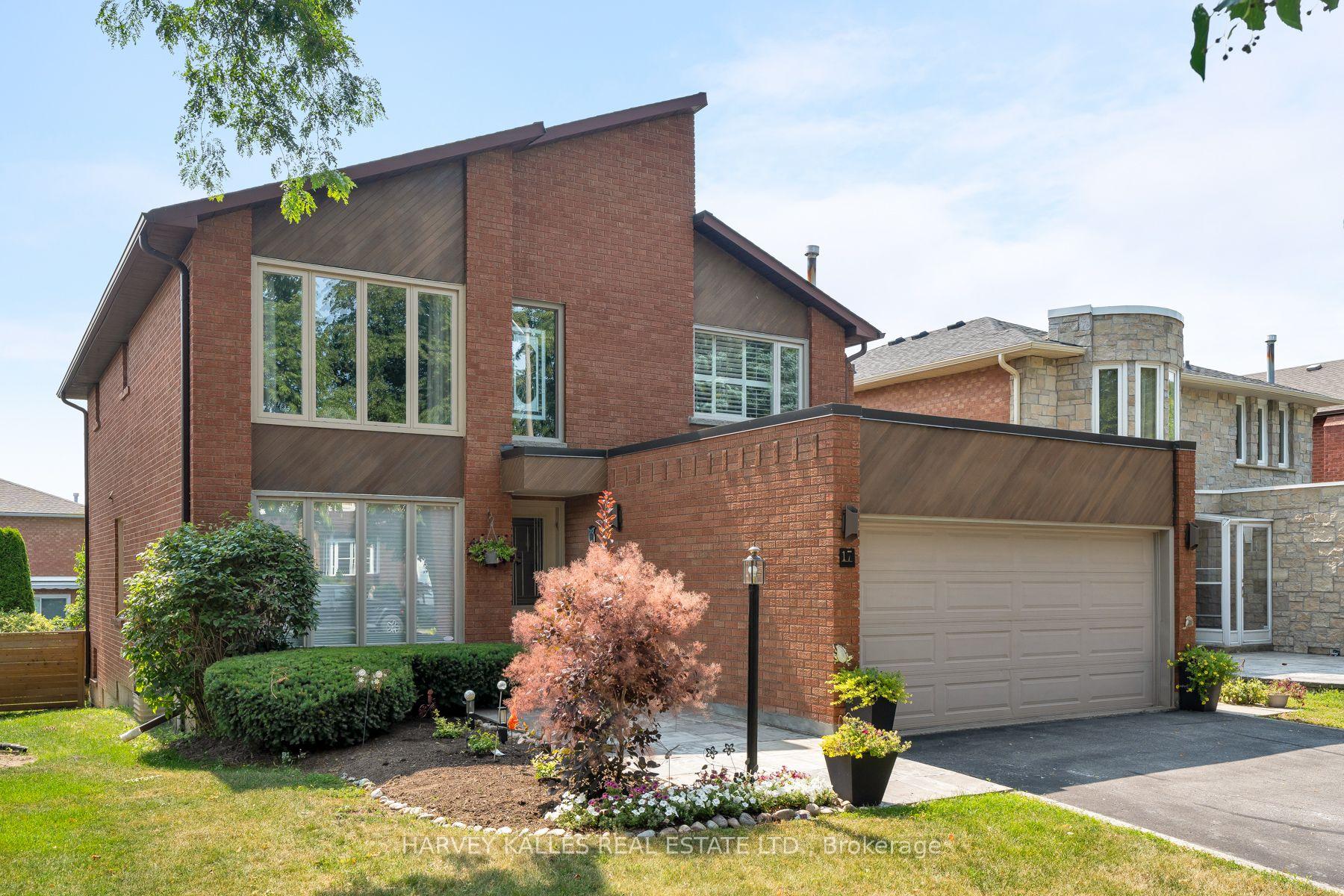 Photo 2 of 17 Peterborough Avenue, Markham, Thornlea — HOMEH
