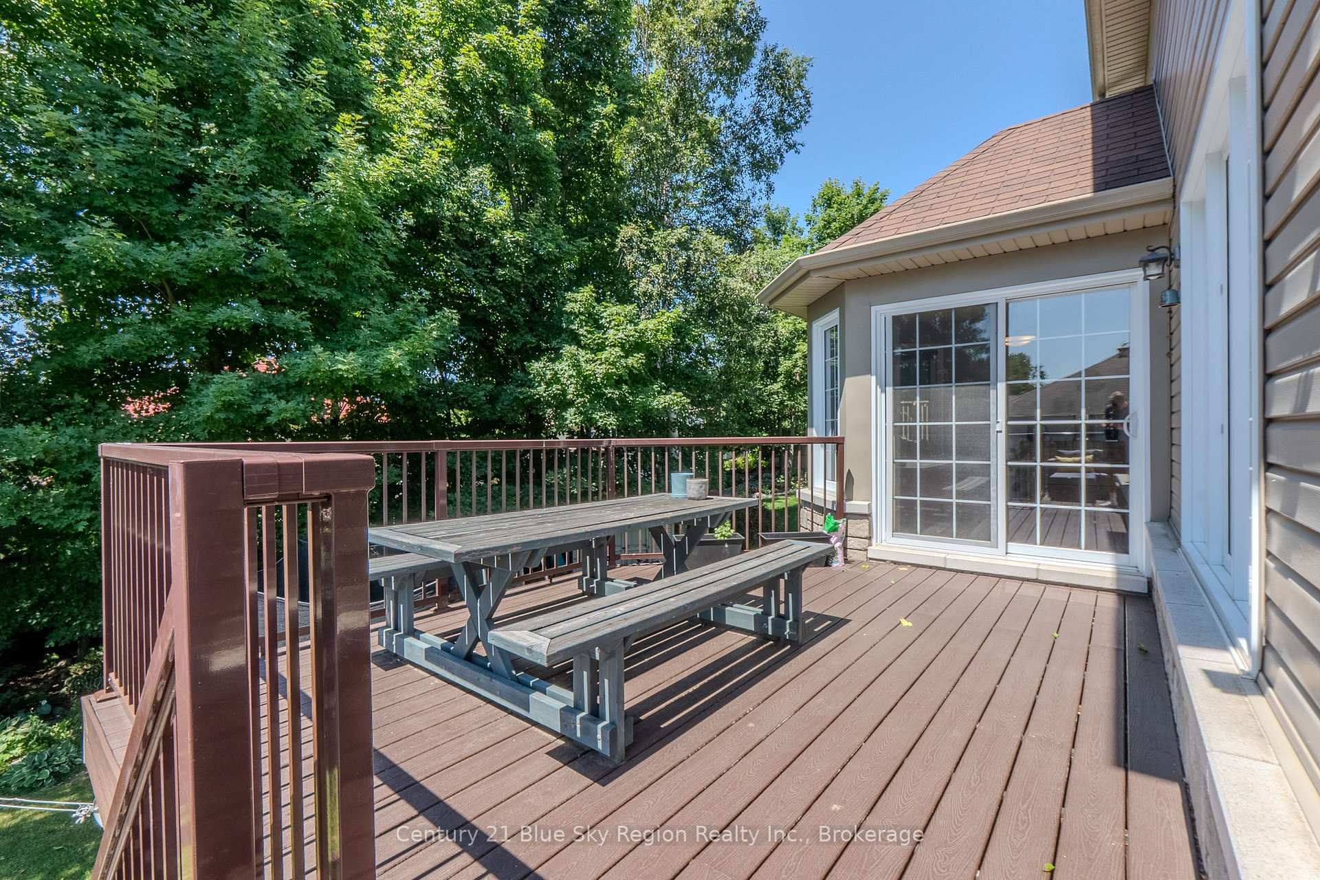 Photo 17 of 21 Stone Manor Drive, North Bay, Airport — HOMEH