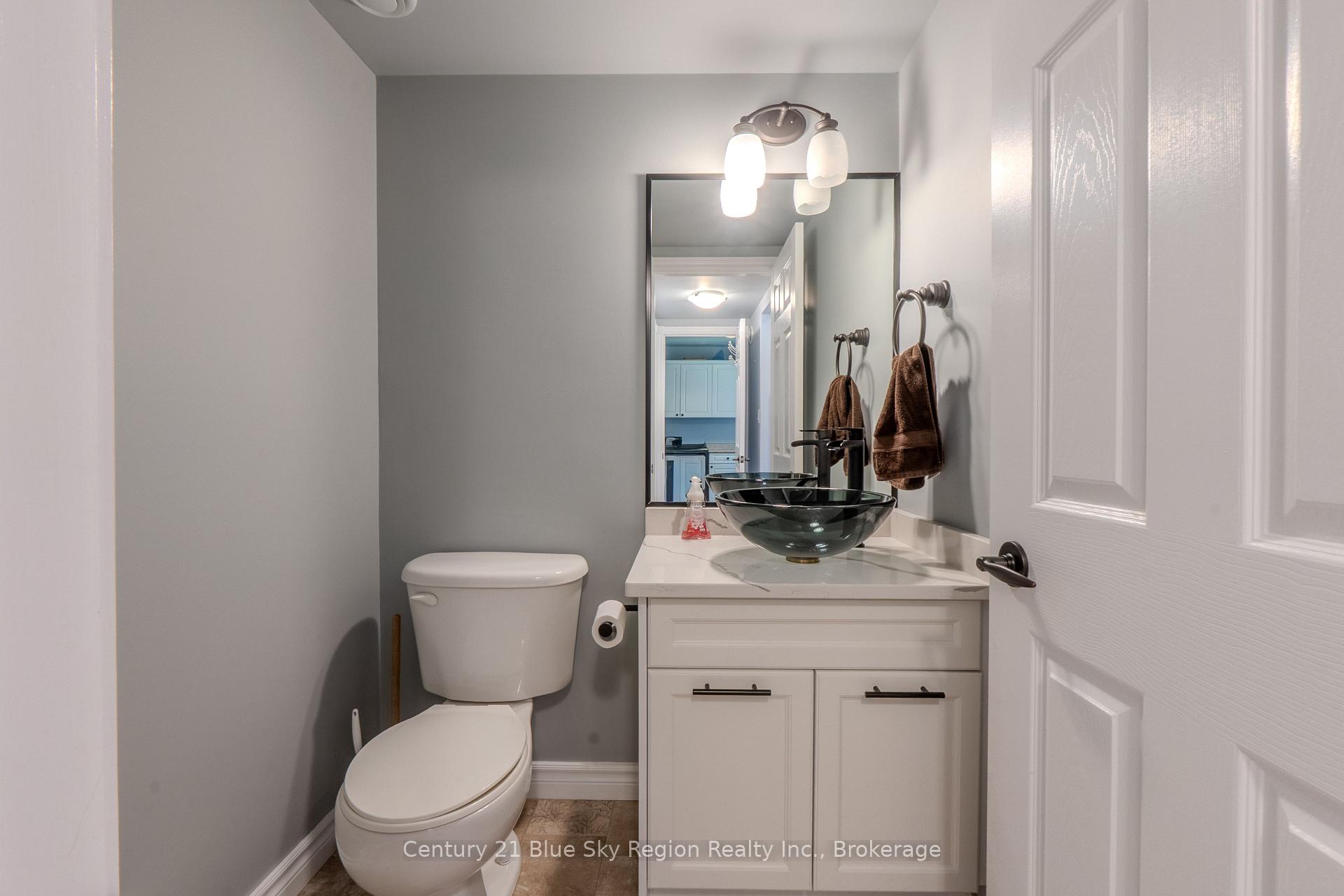 Photo 20 of 21 Stone Manor Drive, North Bay, Airport — HOMEH