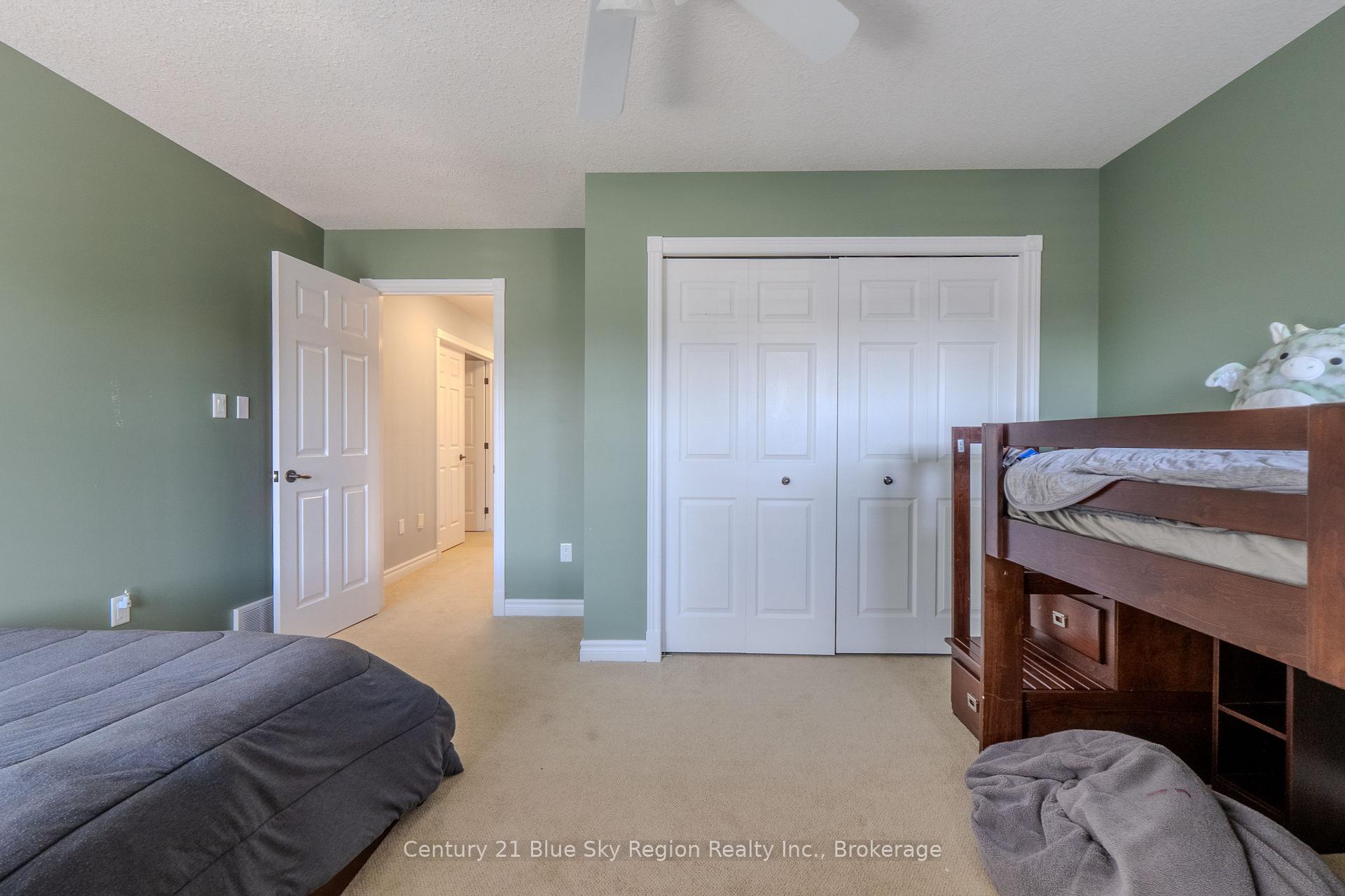 Photo 27 of 21 Stone Manor Drive, North Bay, Airport — HOMEH