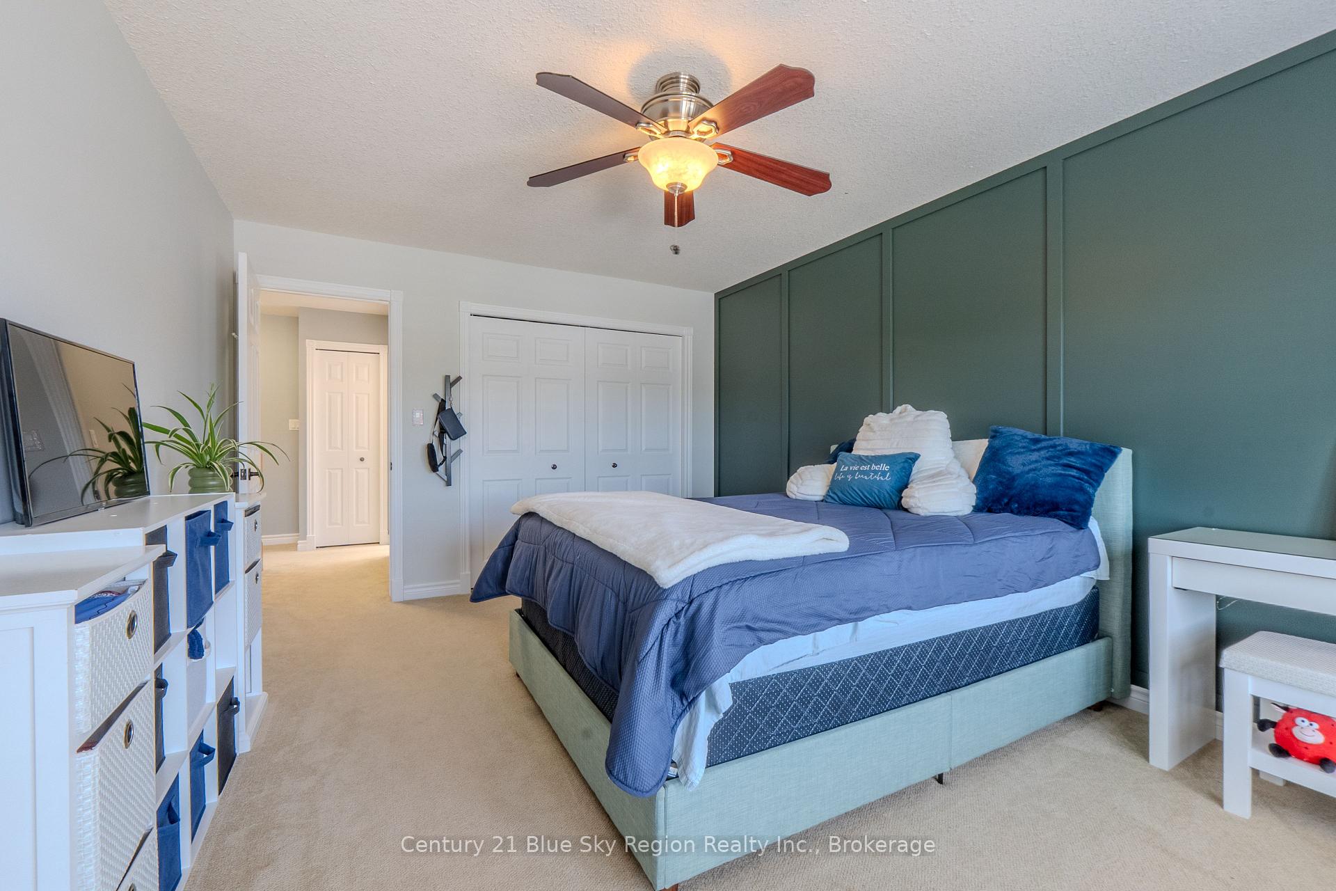 Photo 29 of 21 Stone Manor Drive, North Bay, Airport — HOMEH