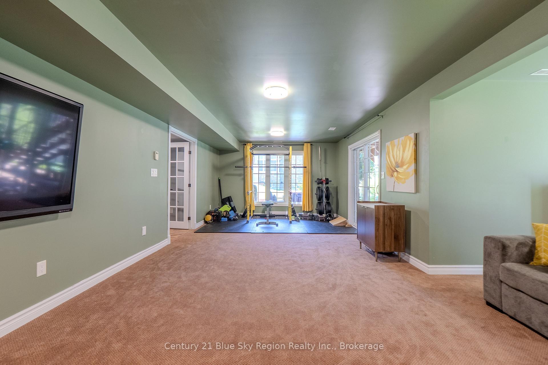Photo 39 of 21 Stone Manor Drive, North Bay, Airport — HOMEH