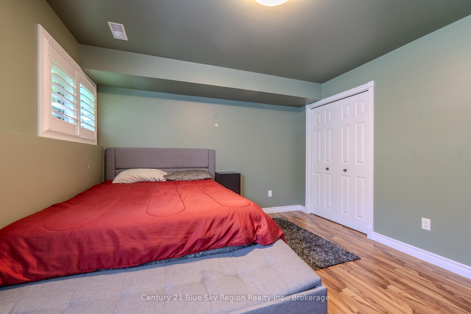 Photo 45 of 21 Stone Manor Drive, North Bay, Airport — HOMEH