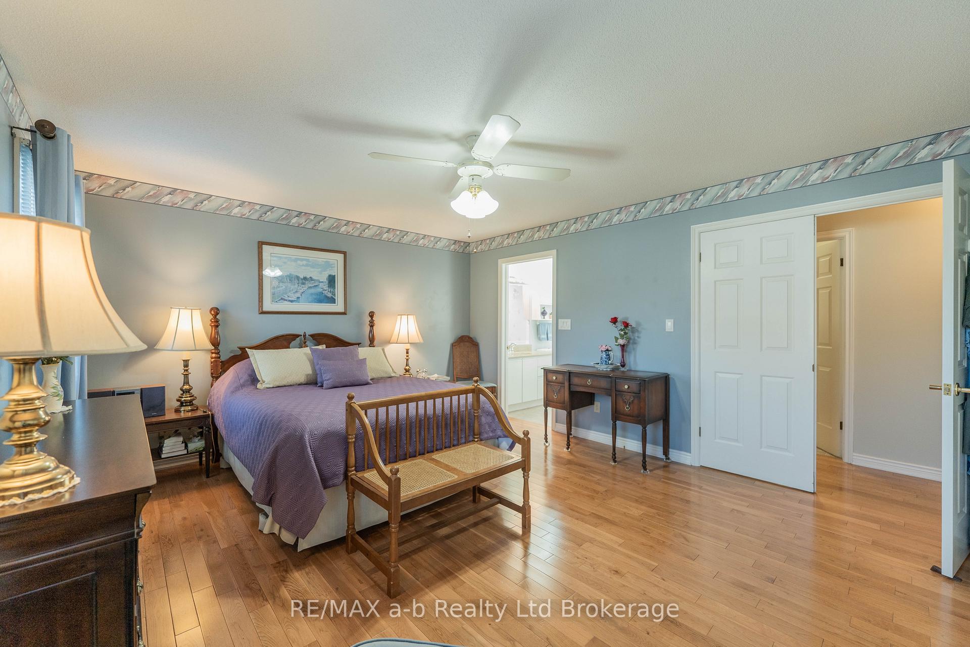 Photo 15 of 57 Edwin Crescent, Tillsonburg — HOMEH