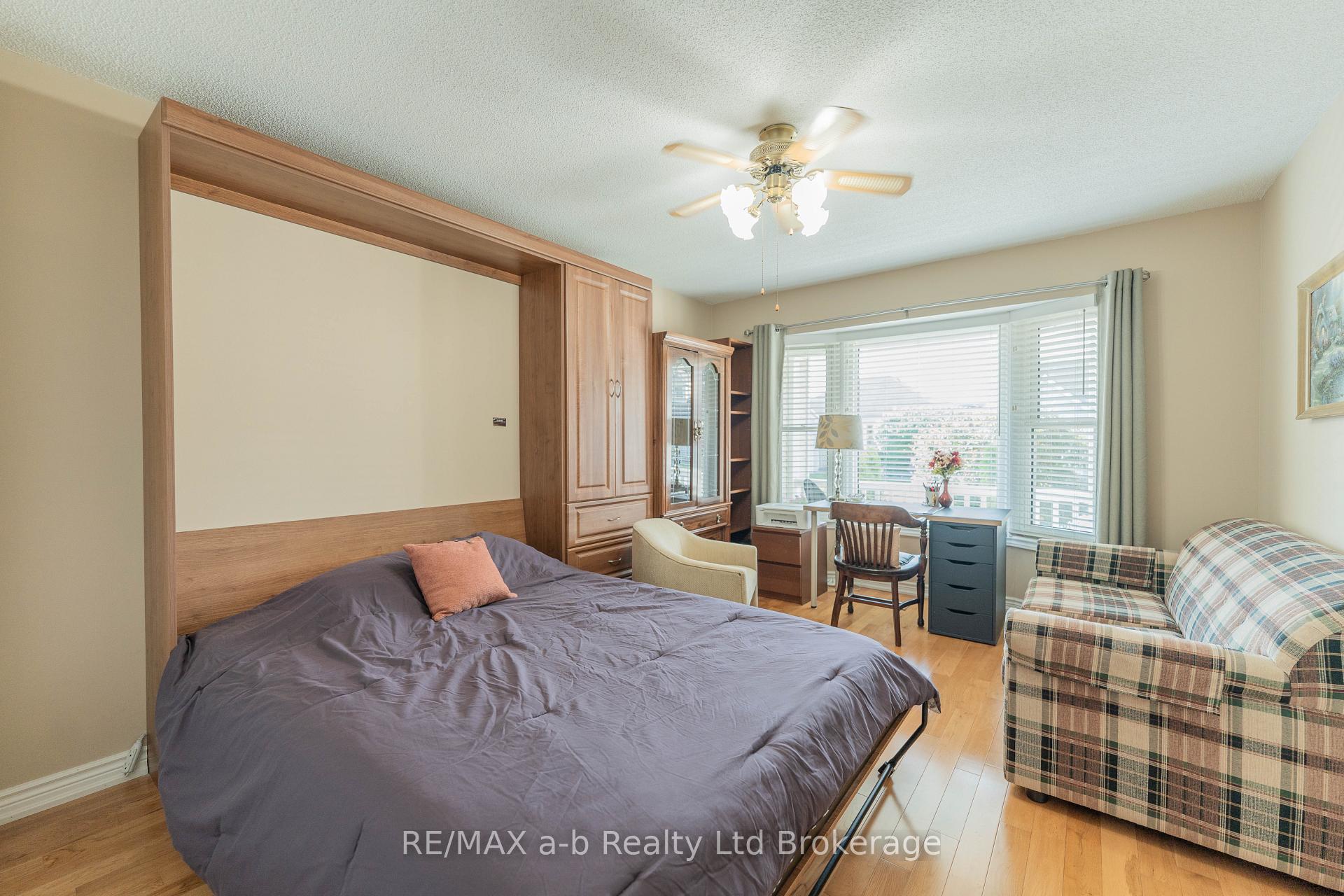 Photo 18 of 57 Edwin Crescent, Tillsonburg — HOMEH