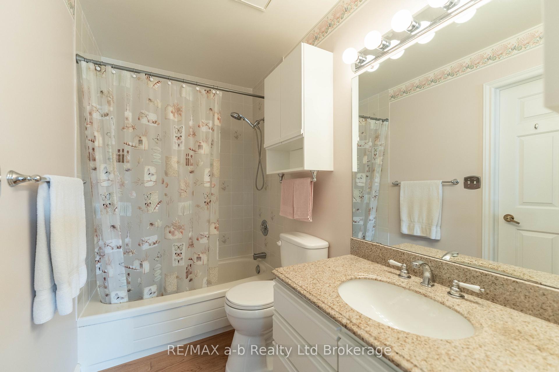 Photo 21 of 57 Edwin Crescent, Tillsonburg — HOMEH