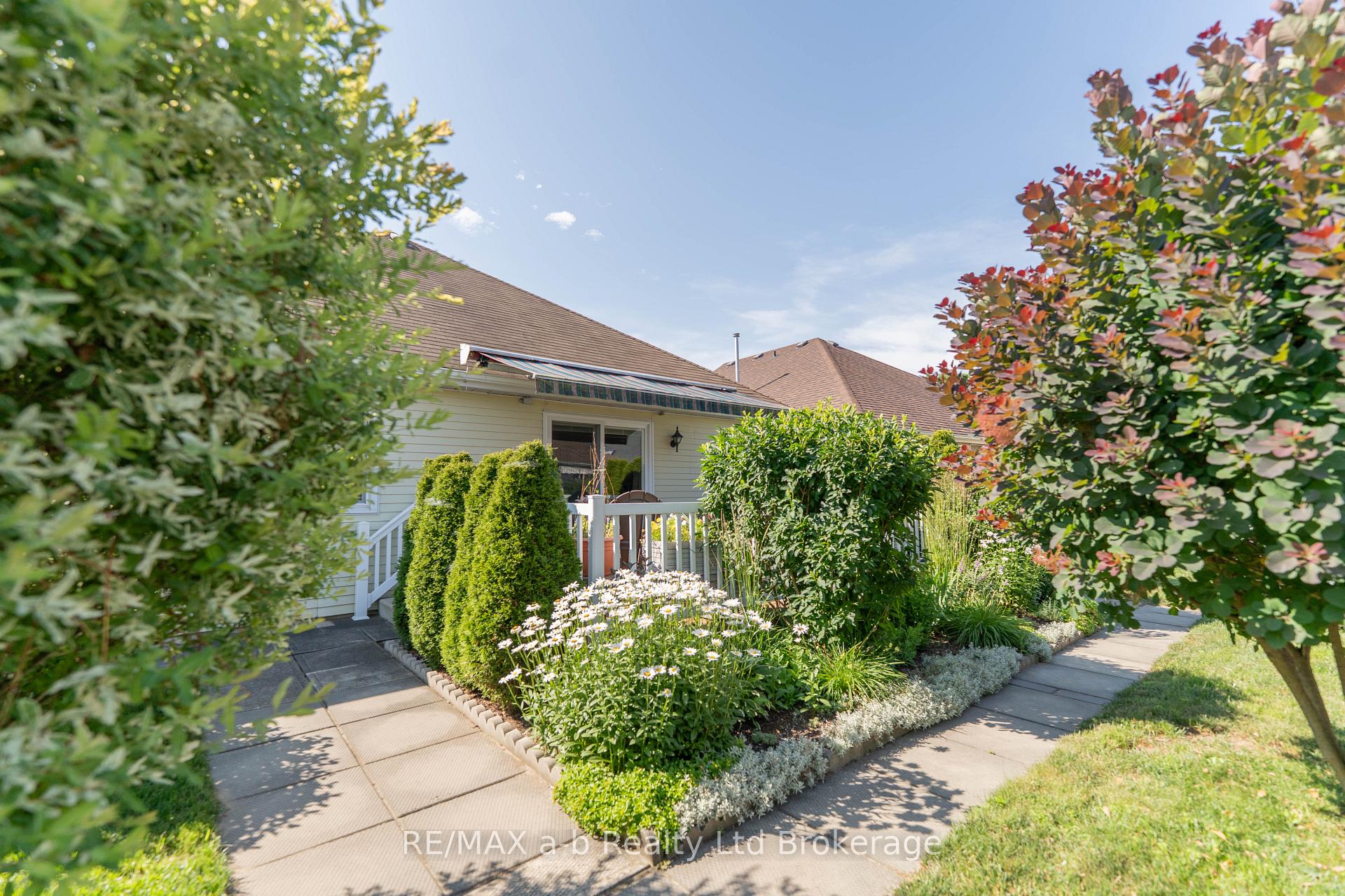 Photo 25 of 57 Edwin Crescent, Tillsonburg — HOMEH