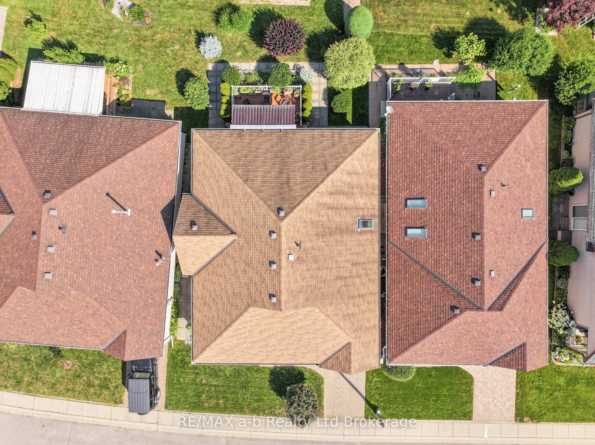 Photo 29 of 57 Edwin Crescent, Tillsonburg — HOMEH