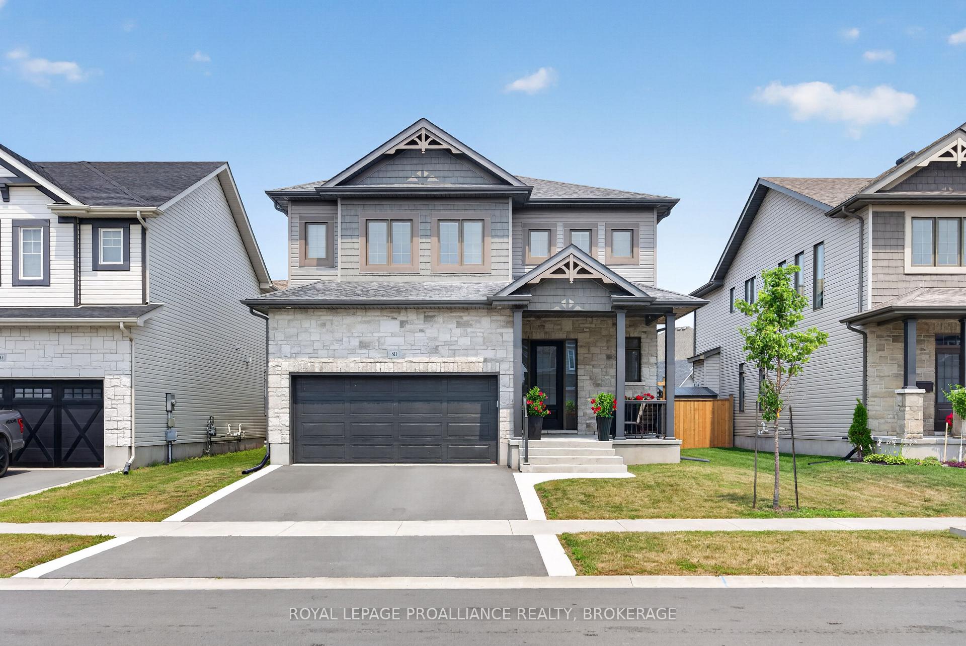 Photo 3 of 811 Riverview Way, Kingston, Kingston East (Incl Barret Crt) — HOMEH