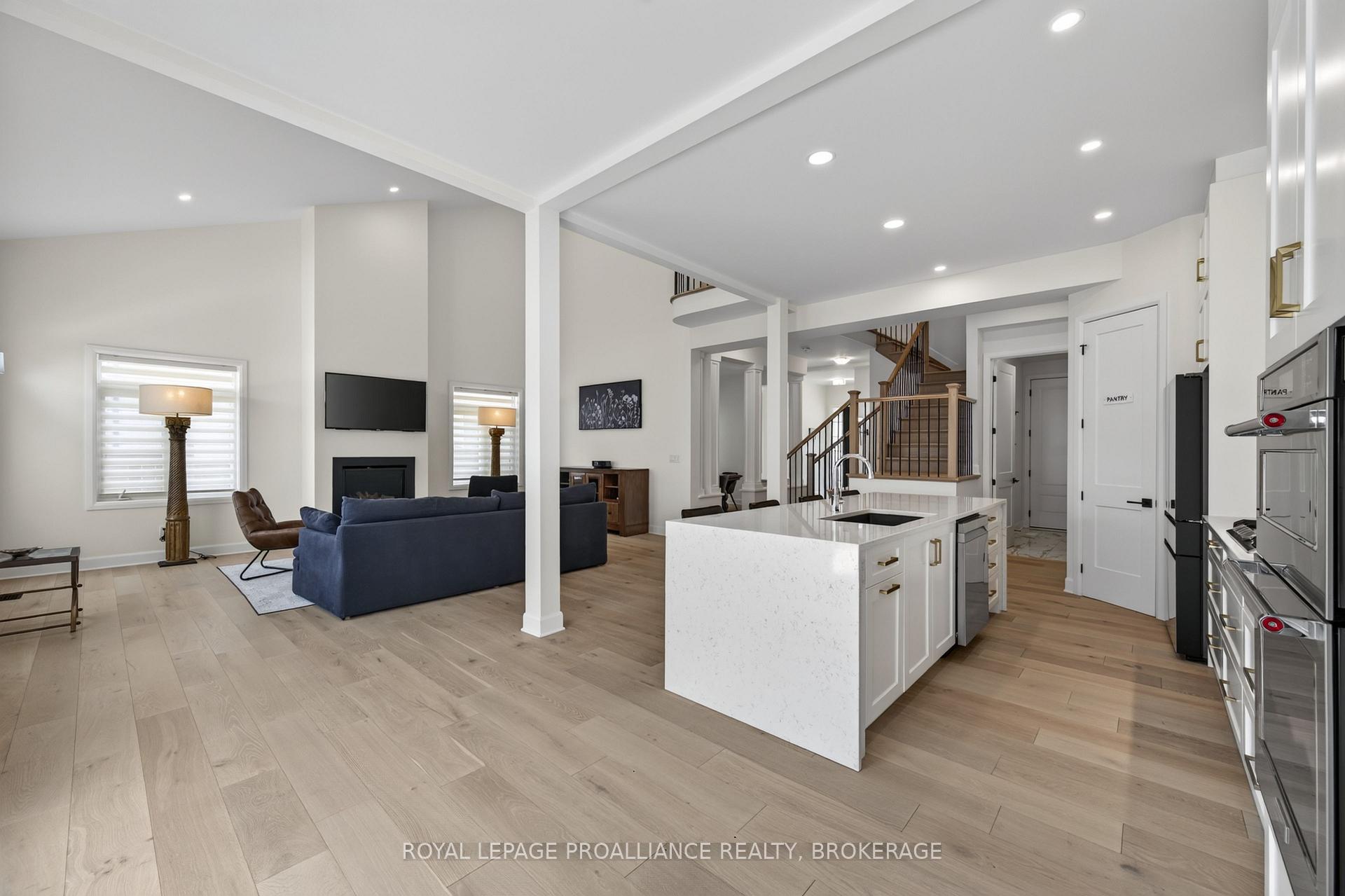 Photo 20 of 811 Riverview Way, Kingston, Kingston East (Incl Barret Crt) — HOMEH