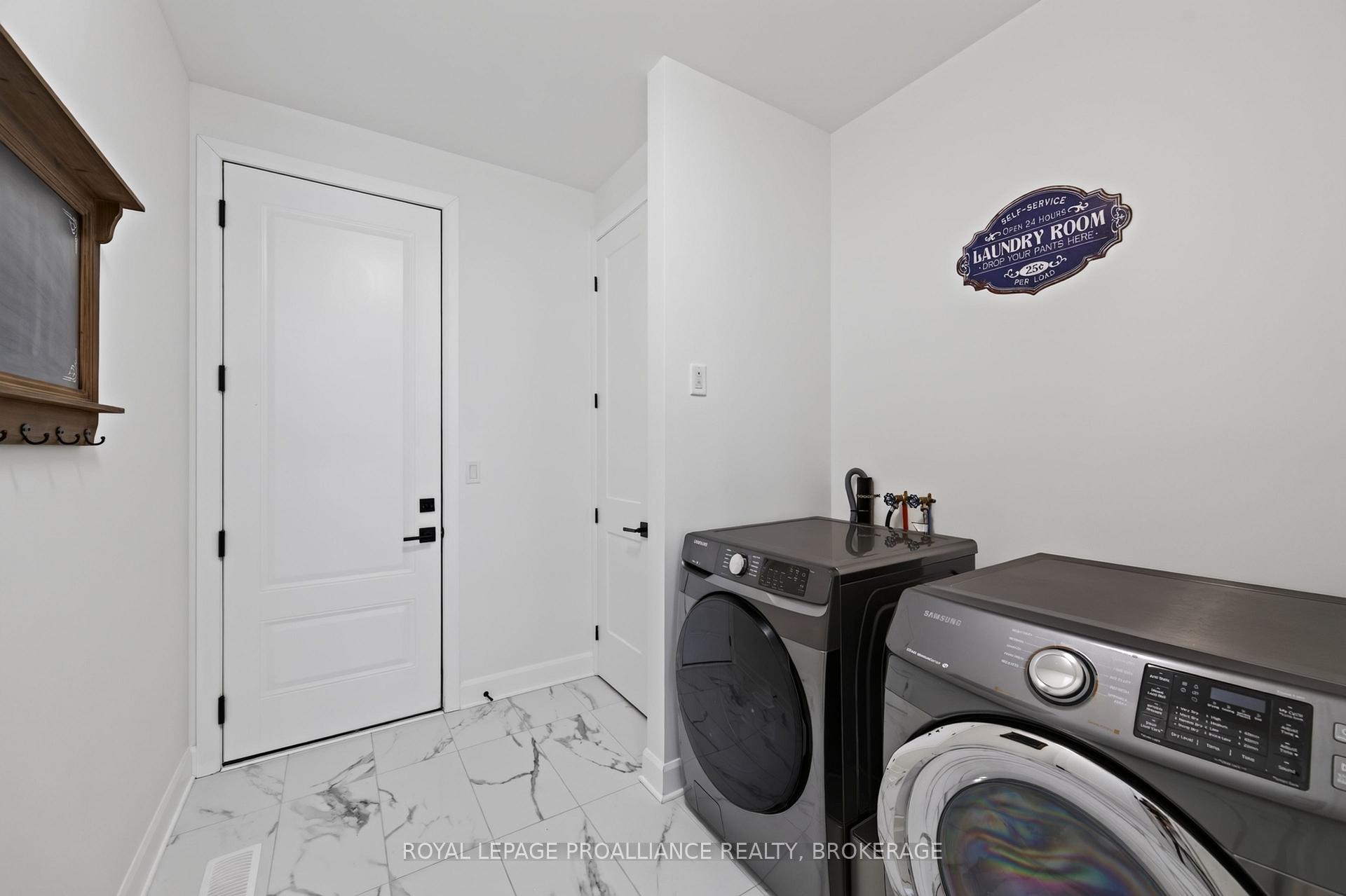 Photo 22 of 811 Riverview Way, Kingston, Kingston East (Incl Barret Crt) — HOMEH