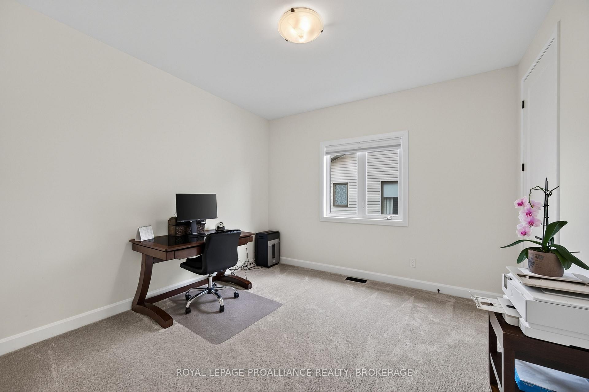 Photo 33 of 811 Riverview Way, Kingston, Kingston East (Incl Barret Crt) — HOMEH